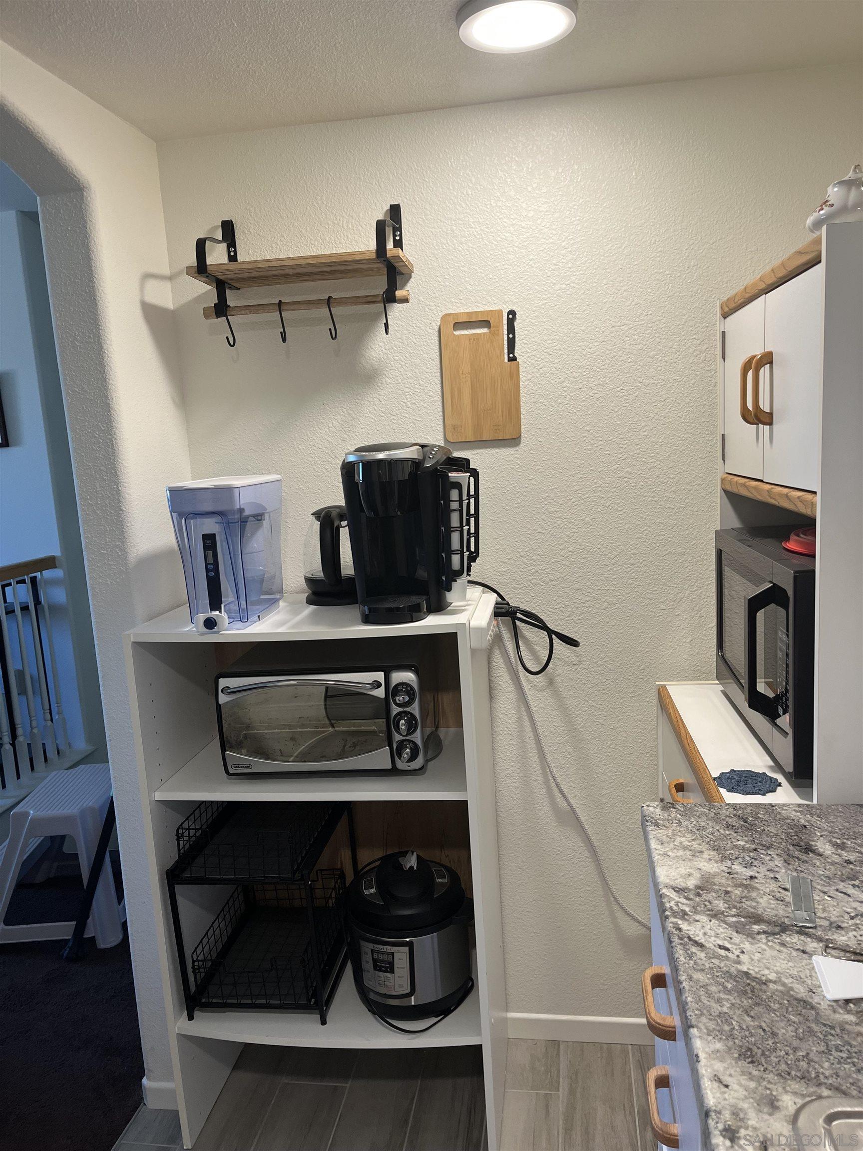 Detail Gallery Image 13 of 30 For 2723  Hazy Way, Banning,  CA 92220 - 2 Beds | 2/1 Baths