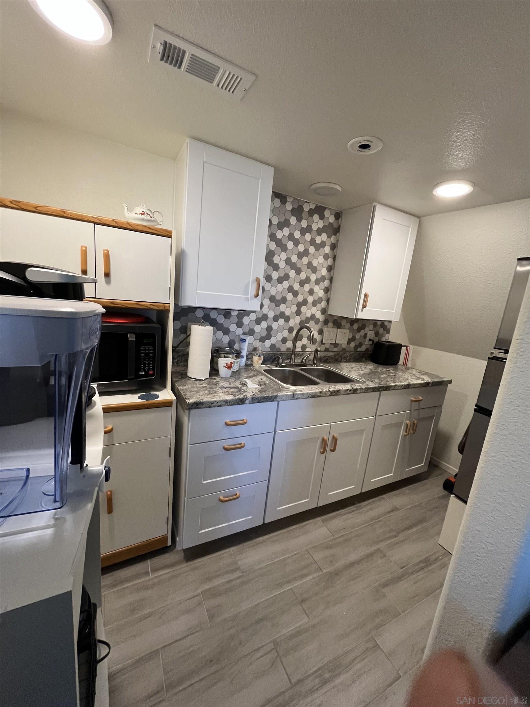 Detail Gallery Image 15 of 30 For 2723  Hazy Way, Banning,  CA 92220 - 2 Beds | 2/1 Baths