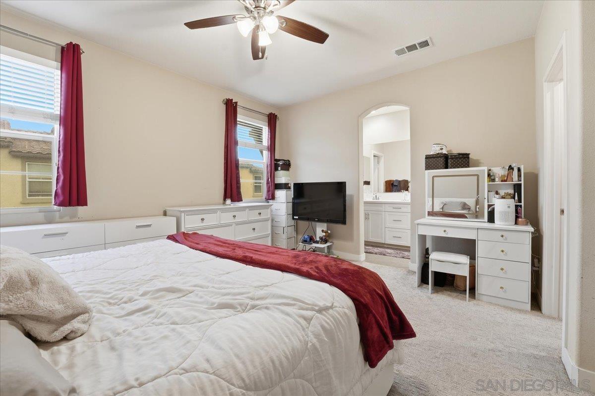 Detail Gallery Image 19 of 37 For 4321  Star Path Way  #3,  Oceanside,  CA 92056 - 3 Beds | 2/1 Baths