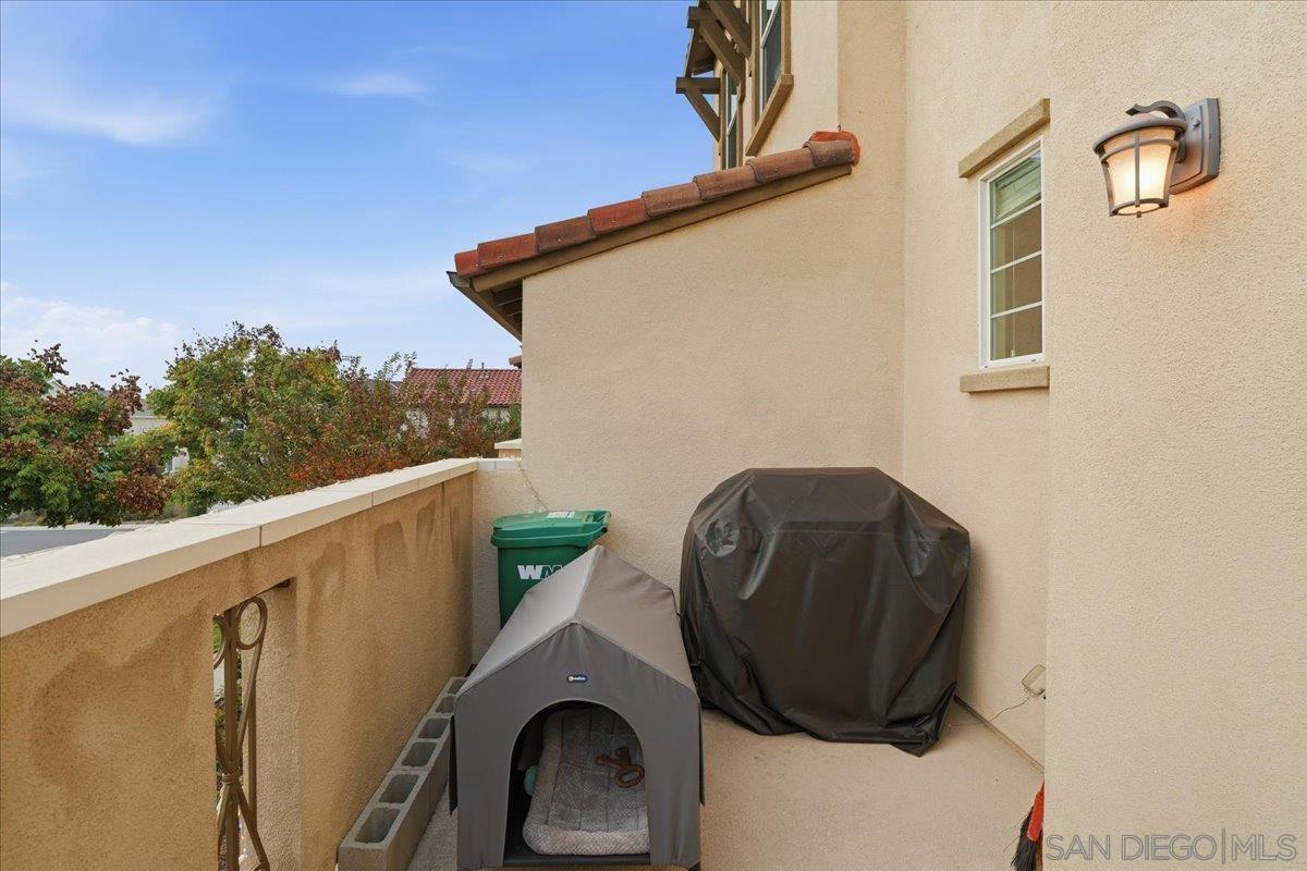 Detail Gallery Image 7 of 37 For 4321  Star Path Way  #3,  Oceanside,  CA 92056 - 3 Beds | 2/1 Baths