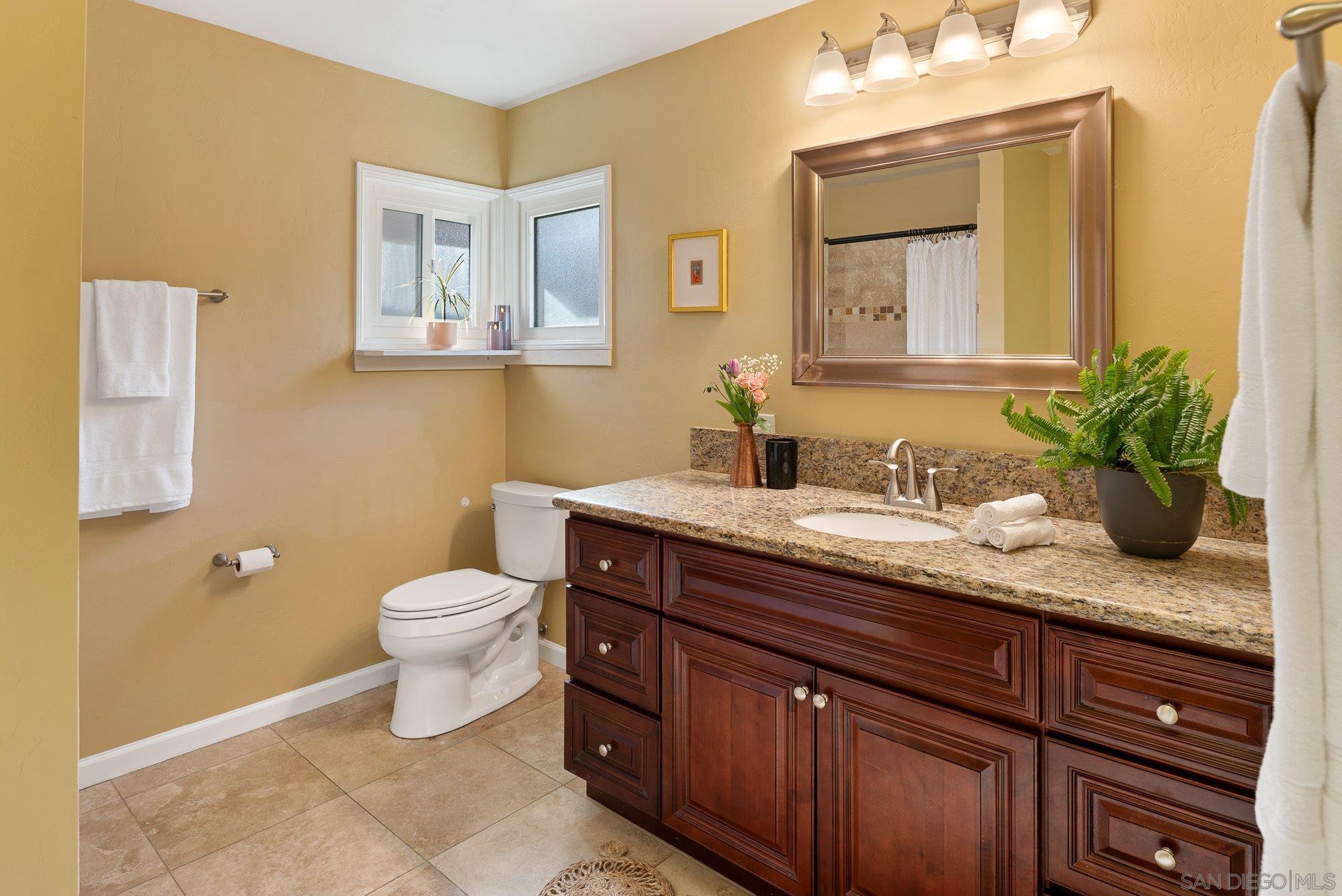 Detail Gallery Image 31 of 42 For 4258  Summit Drive, La Mesa,  CA 91941 - 3 Beds | 2/1 Baths
