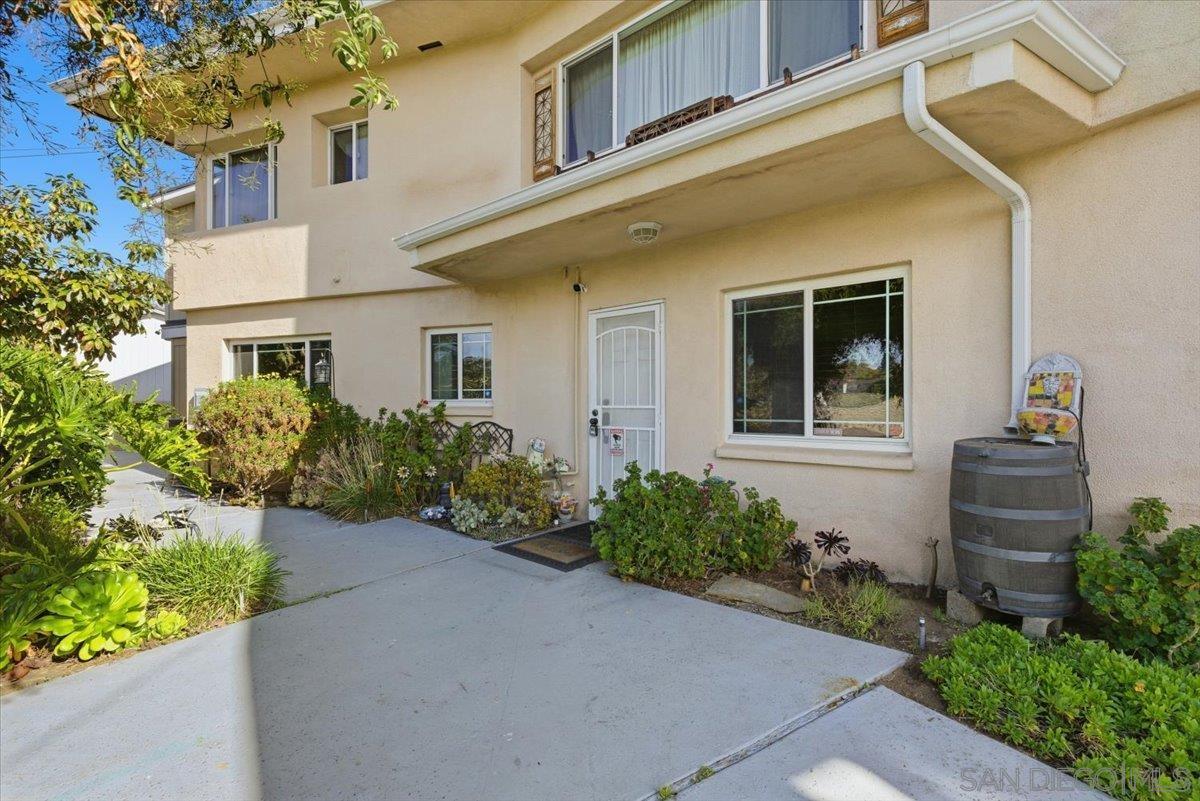 Detail Gallery Image 4 of 24 For 4341  Vista Way  a, La Mesa,  CA 91941 - 2 Beds | 1 Baths