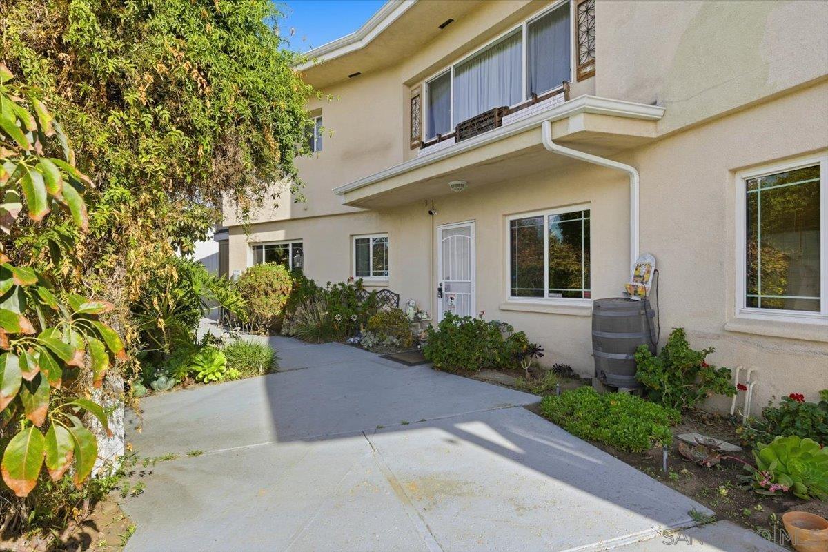 Detail Gallery Image 5 of 24 For 4341  Vista Way  a, La Mesa,  CA 91941 - 2 Beds | 1 Baths