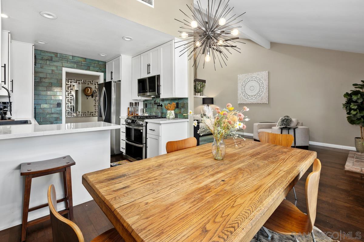 Detail Gallery Image 6 of 33 For 1550  Cactusridge St., San Diego,  CA 92105 - 3 Beds | 2 Baths