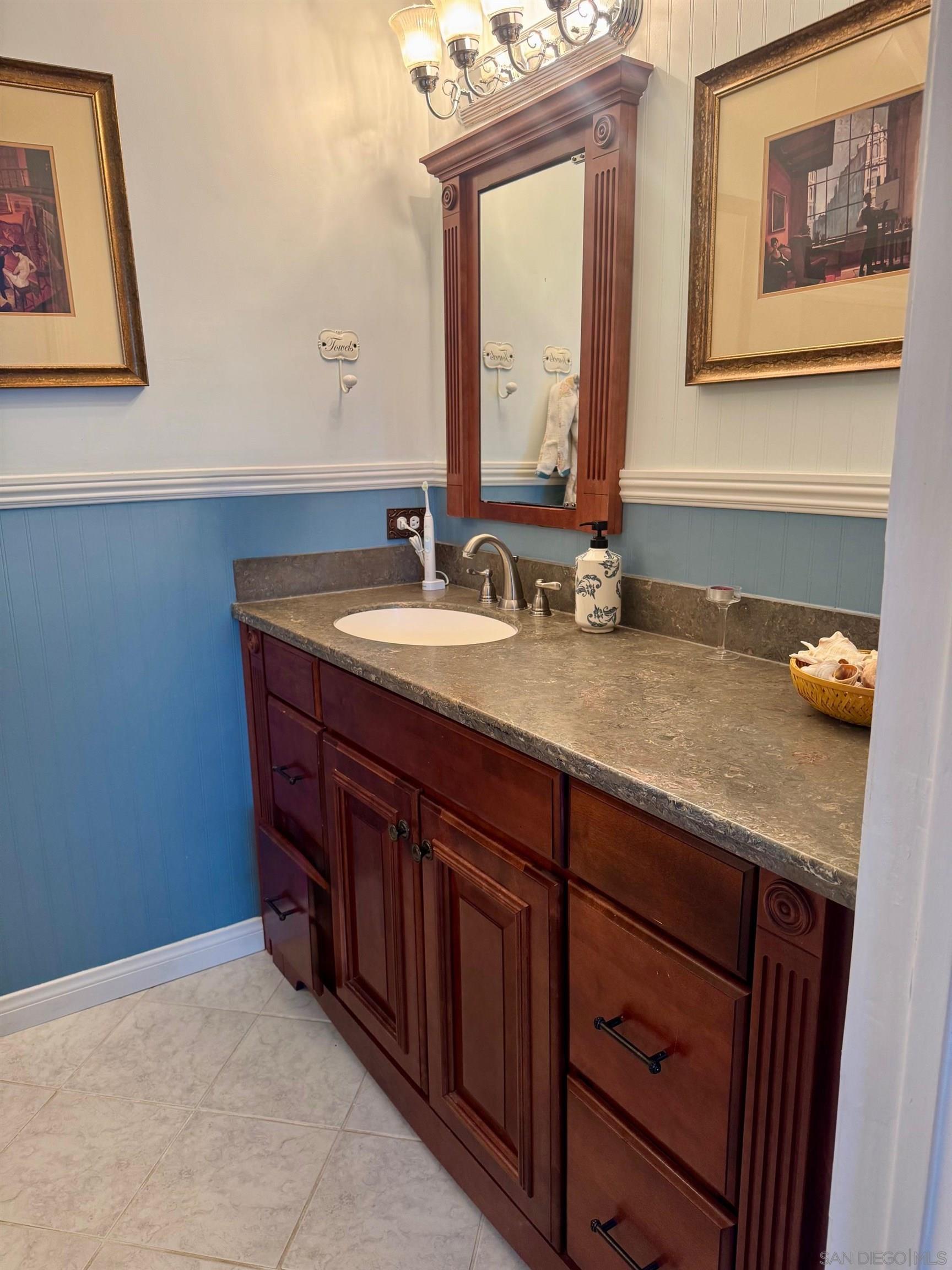 Detail Gallery Image 20 of 42 For 1357  Olivet St, La Jolla,  CA 92037 - 4 Beds | 3/1 Baths