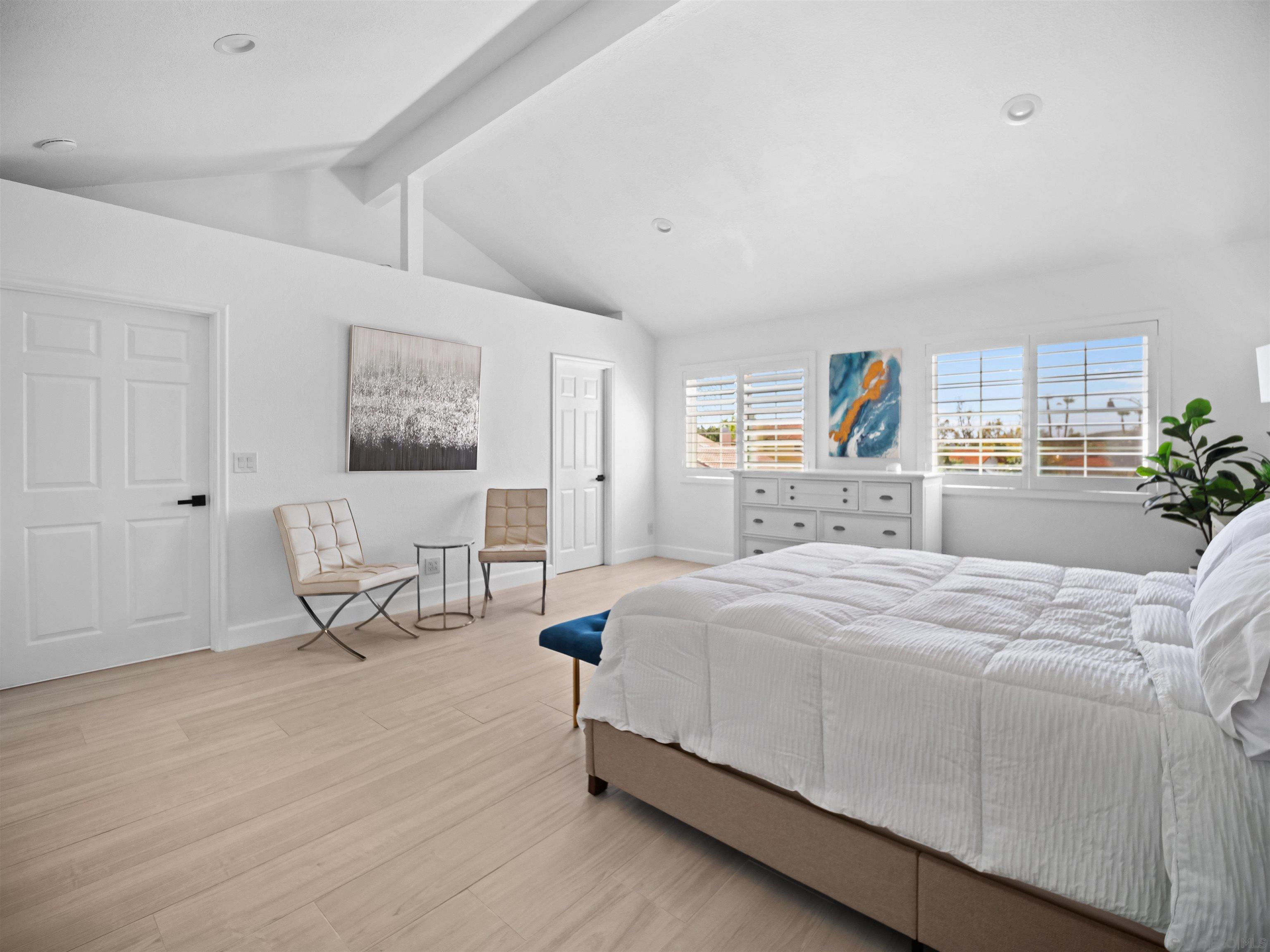 Detail Gallery Image 23 of 39 For 11748  via Chona, San Diego,  CA 92128 - 4 Beds | 3 Baths