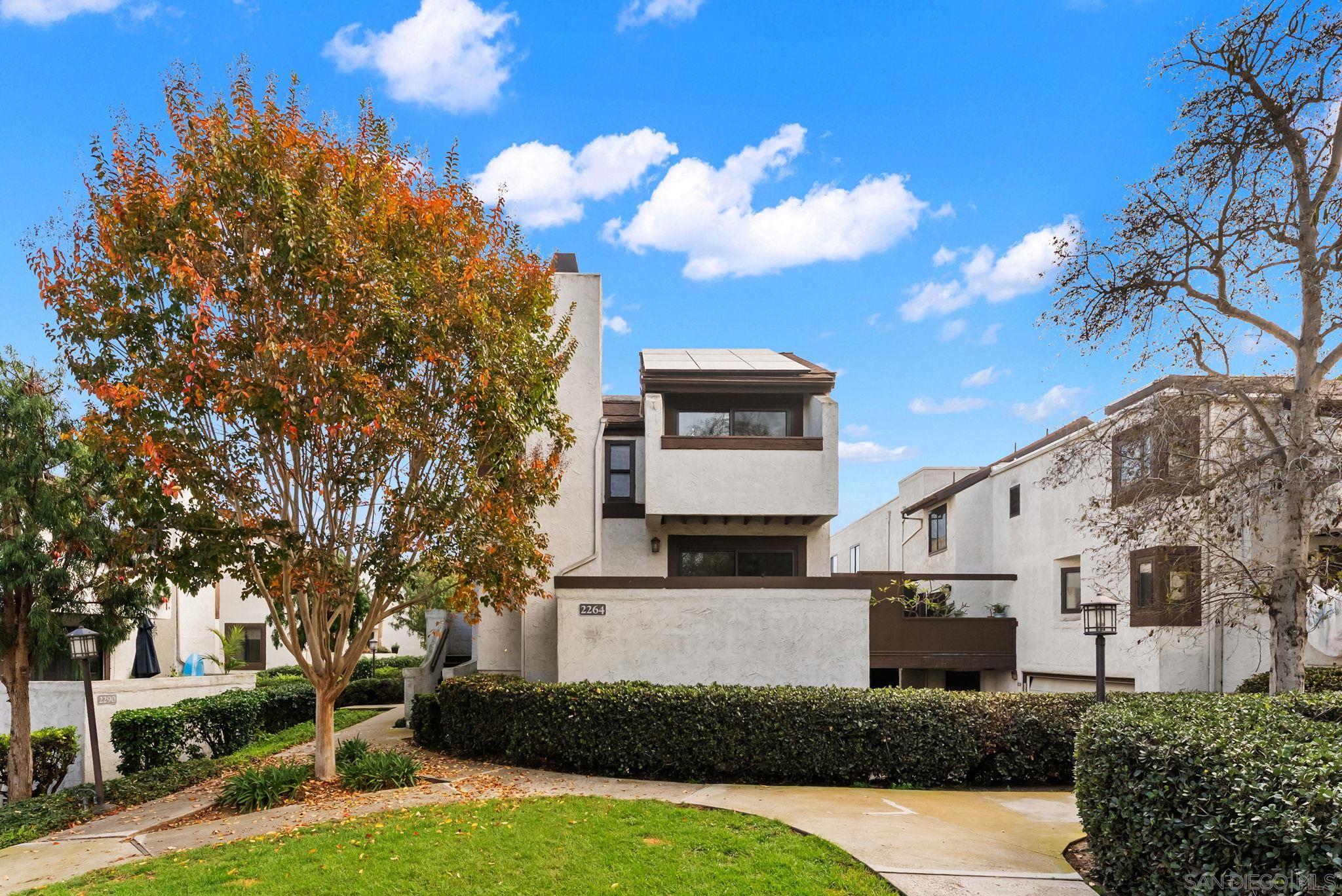 Front Image Thumbnail for SD250045858