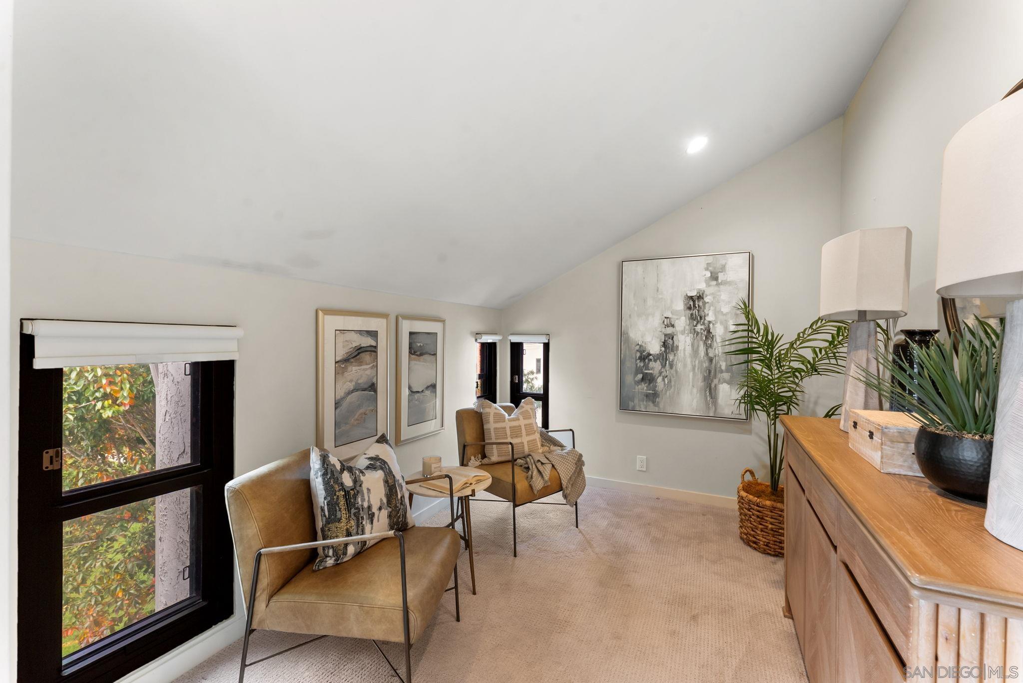 Detail Gallery Image 13 of 31 For 2264  Caminito Pajarito  #141,  San Diego,  CA 92107 - 2 Beds | 2/1 Baths