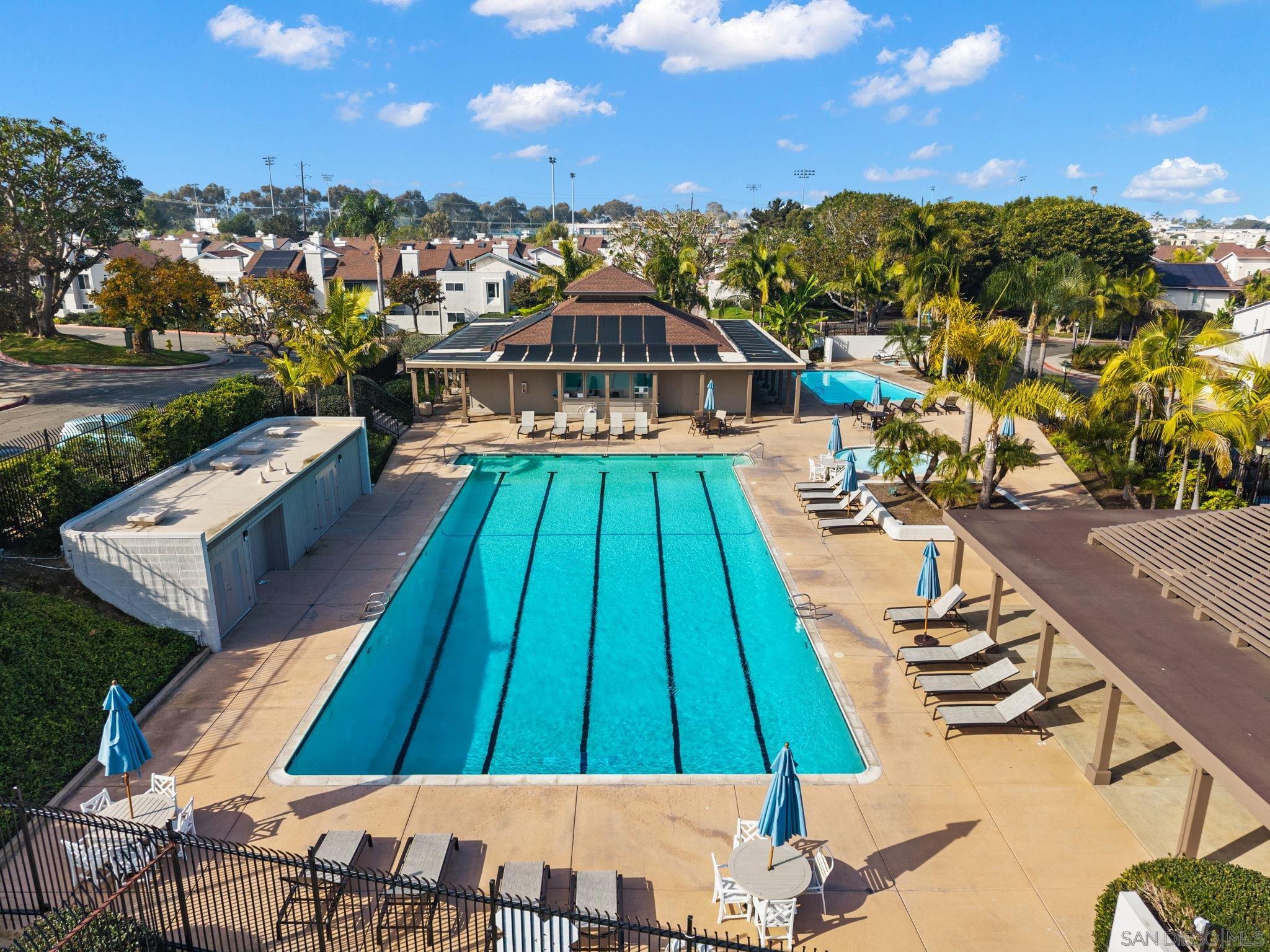 Detail Gallery Image 28 of 31 For 2264  Caminito Pajarito  #141,  San Diego,  CA 92107 - 2 Beds | 2/1 Baths