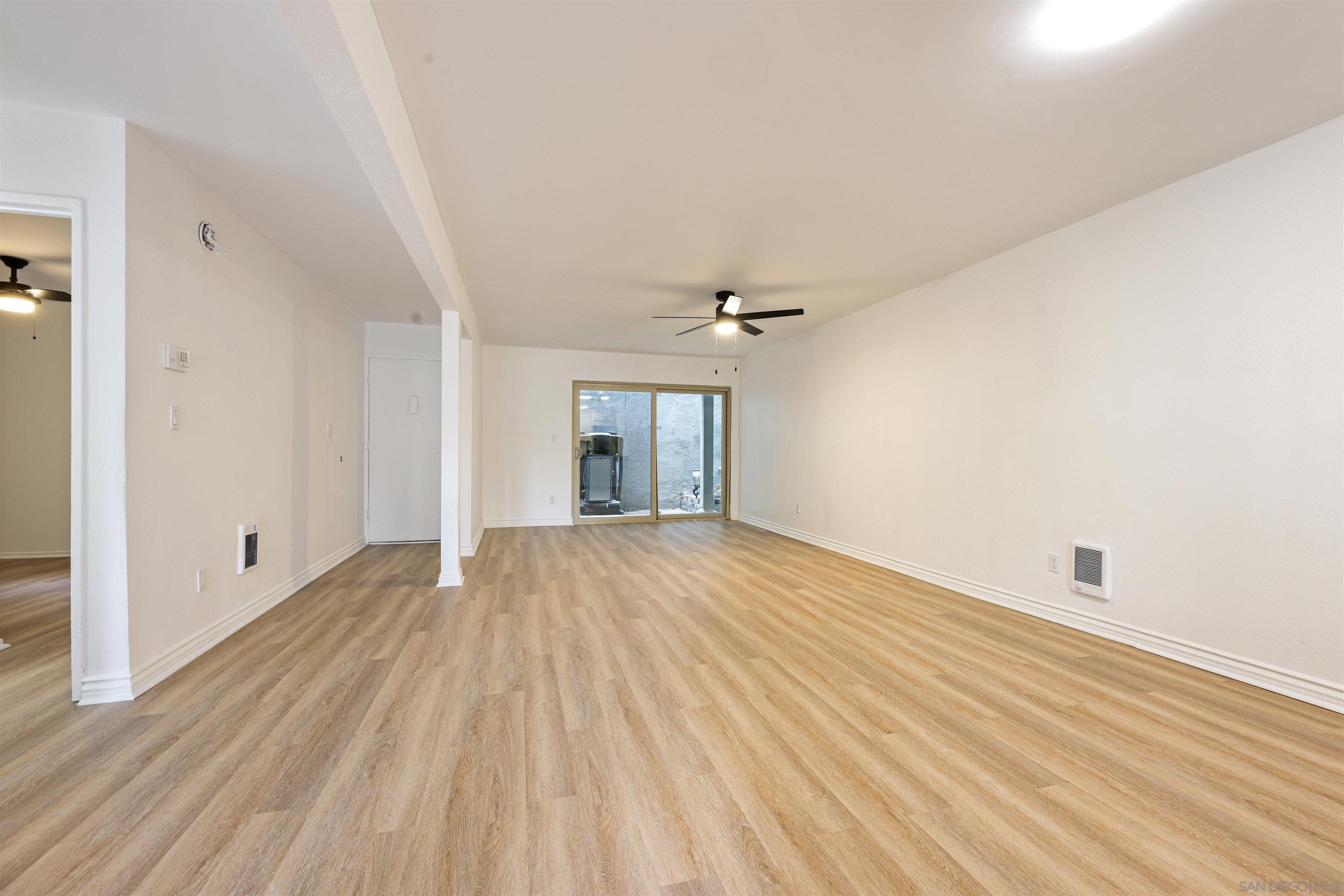 Detail Gallery Image 11 of 21 For 4185  Mount Alifan #D, San Diego,  CA 92111 - 2 Beds | 2 Baths