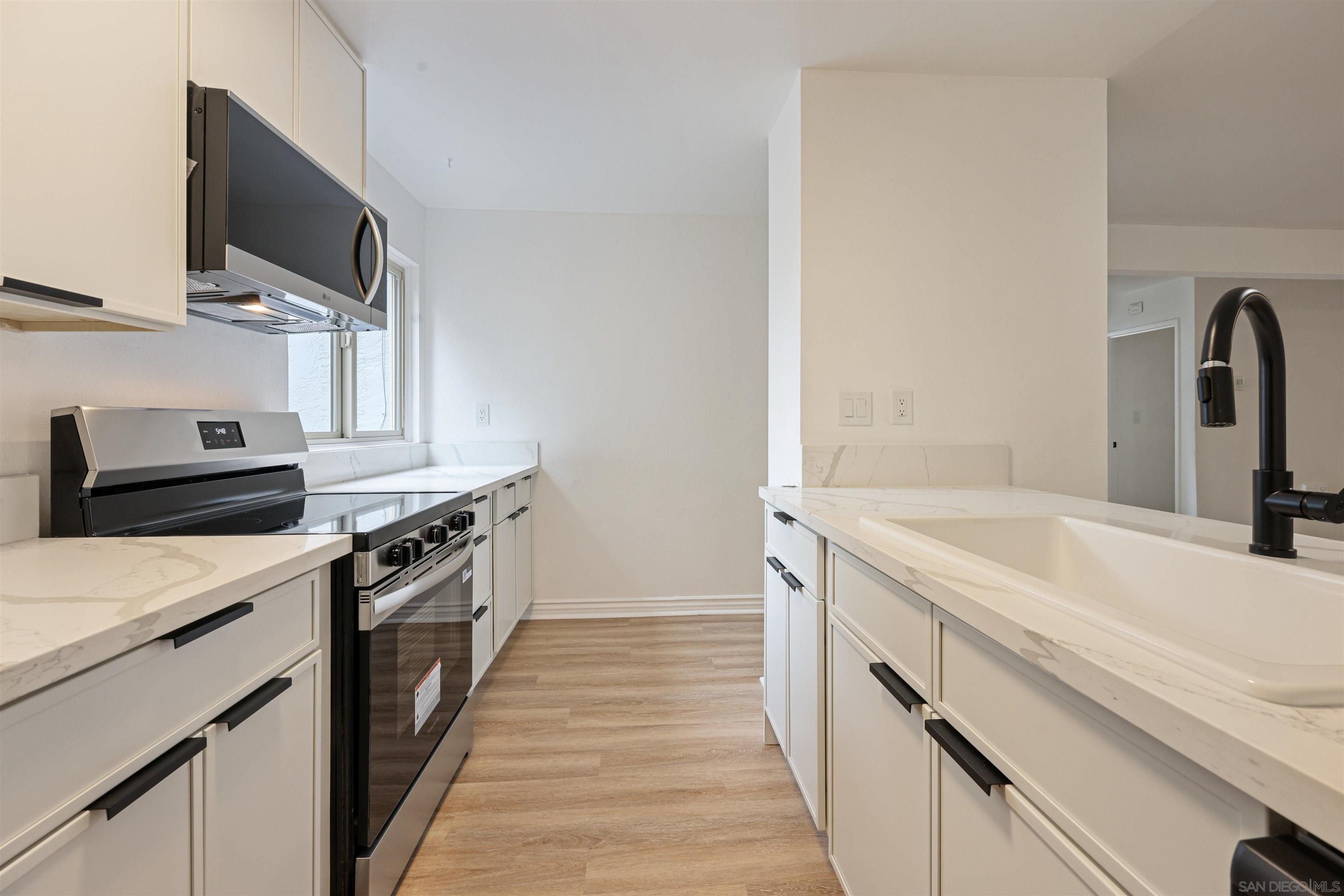 Detail Gallery Image 16 of 21 For 4185  Mount Alifan #D, San Diego,  CA 92111 - 2 Beds | 2 Baths