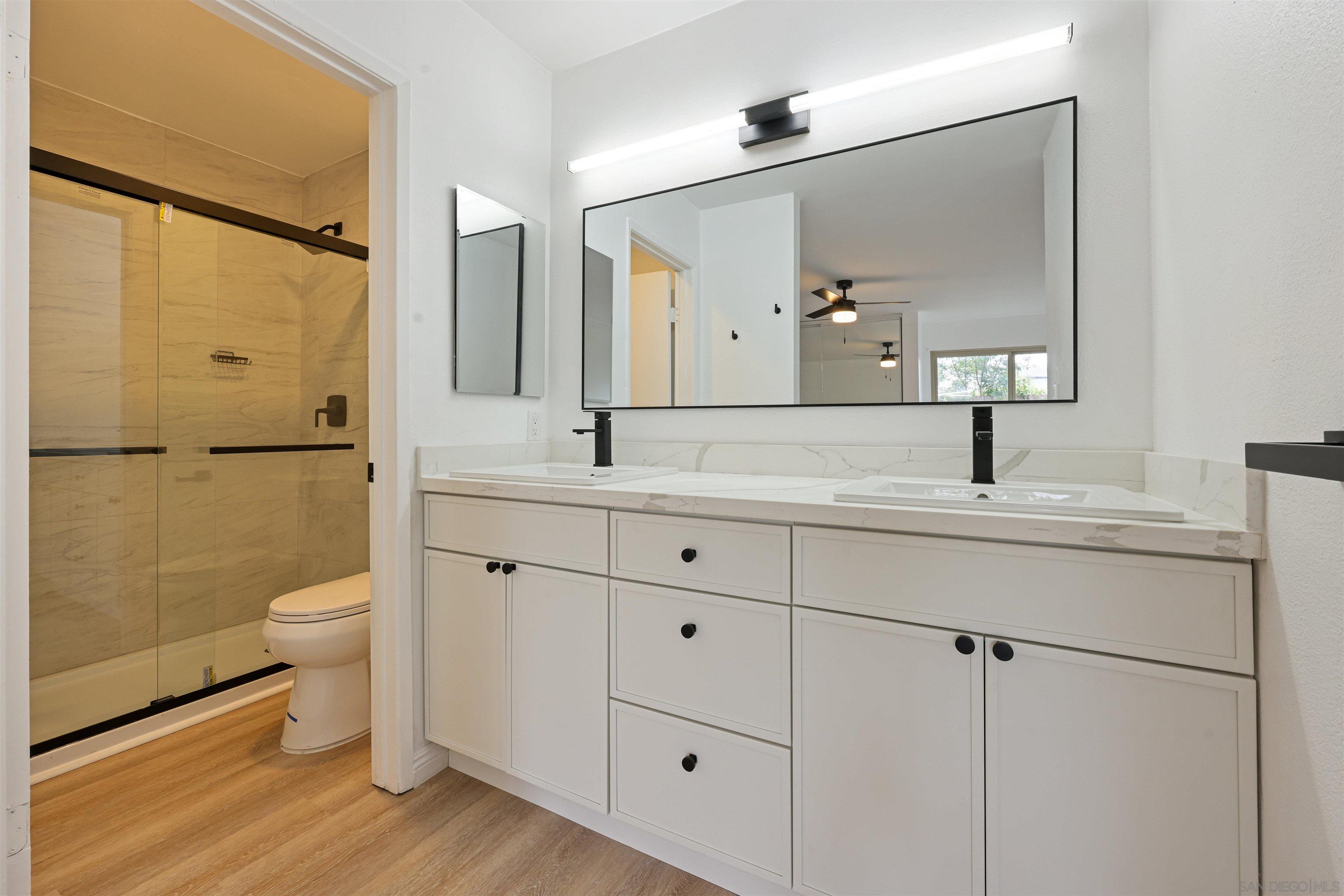 Detail Gallery Image 7 of 21 For 4185  Mount Alifan #D, San Diego,  CA 92111 - 2 Beds | 2 Baths
