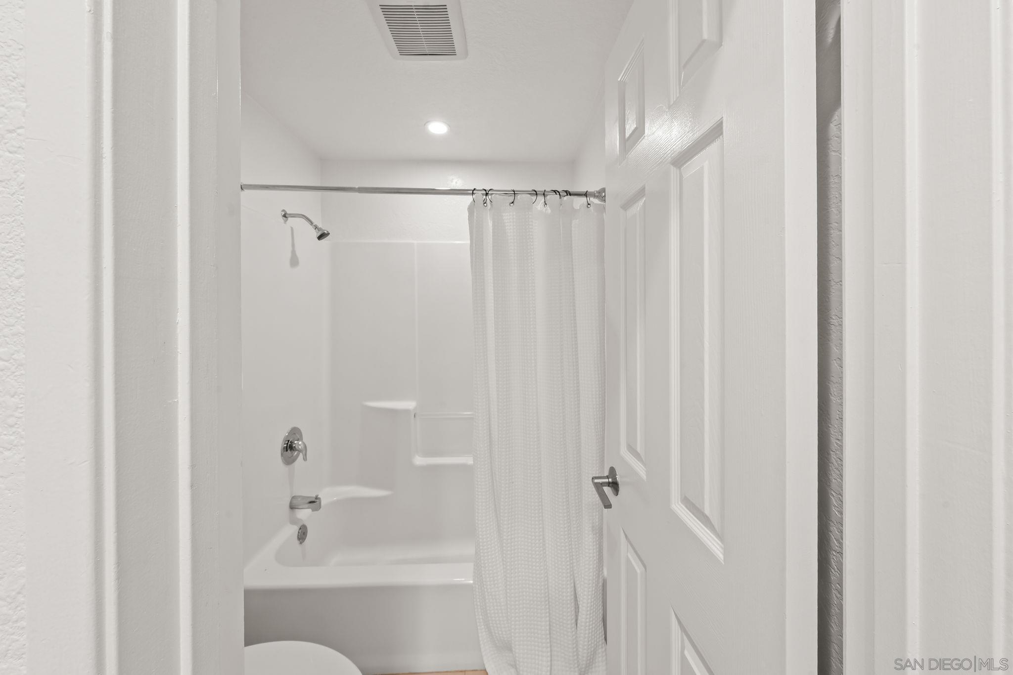 Detail Gallery Image 34 of 42 For 4741-45  Choctaw Drive, San Diego,  CA 92115 - – Beds | – Baths