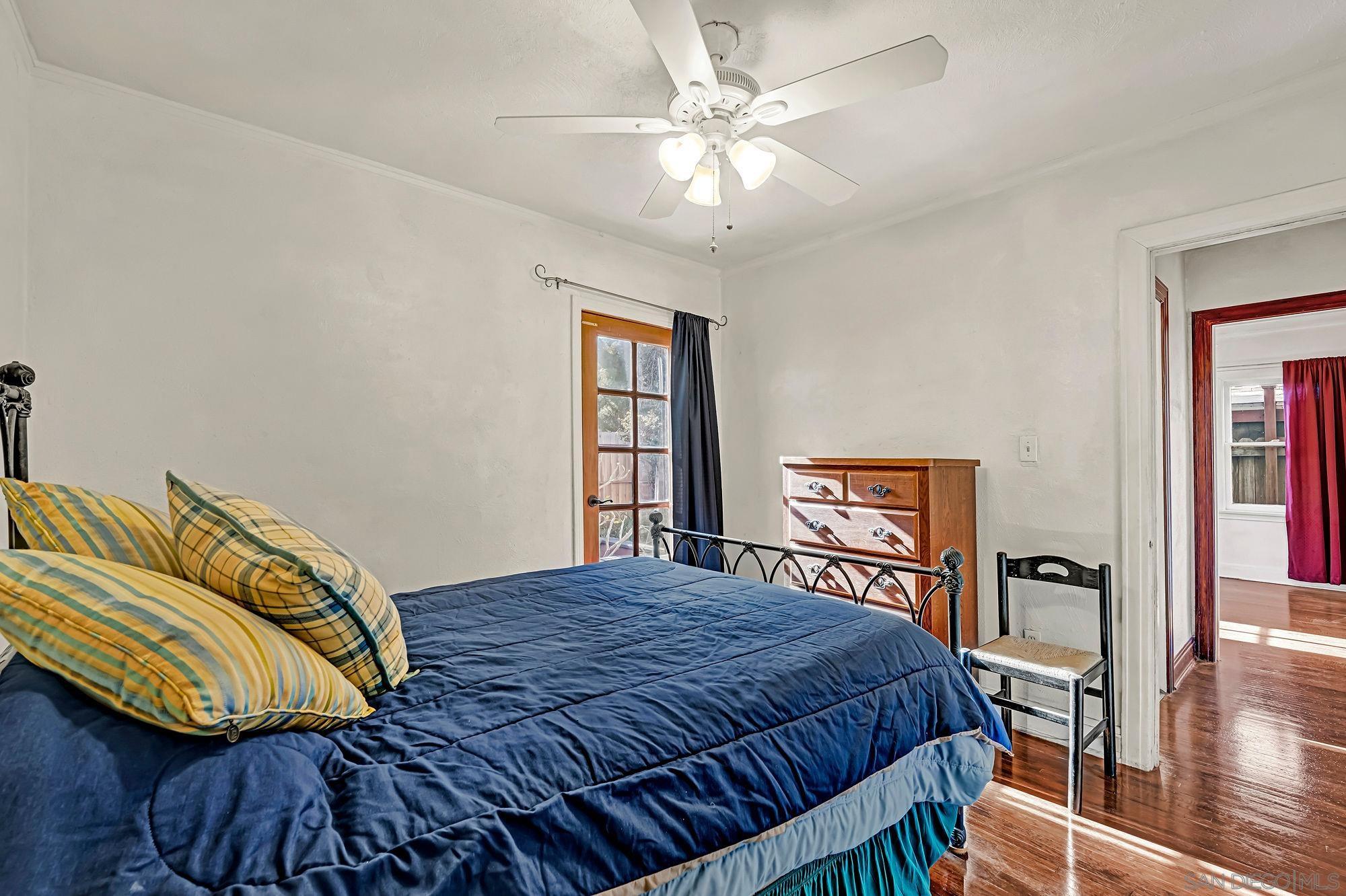 Detail Gallery Image 15 of 25 For 3055  Suncrest, San Diego,  CA 92116 - 3 Beds | 1 Baths