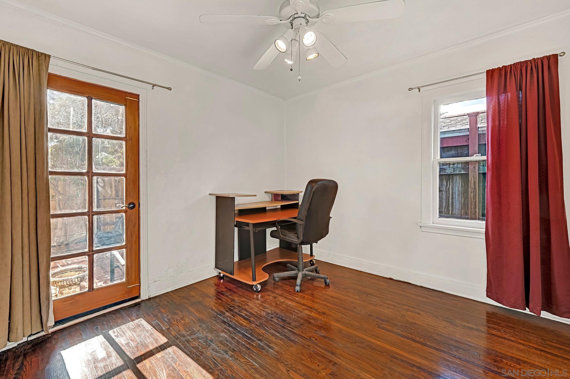 Detail Gallery Image 17 of 25 For 3055  Suncrest, San Diego,  CA 92116 - 3 Beds | 1 Baths