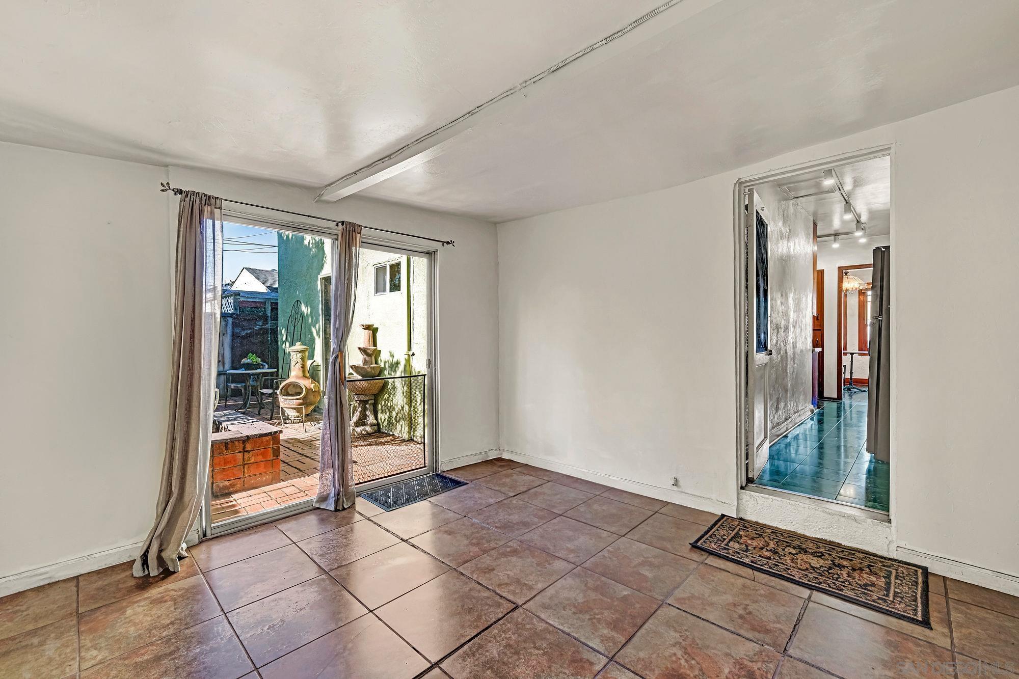 Detail Gallery Image 21 of 25 For 3055  Suncrest, San Diego,  CA 92116 - 3 Beds | 1 Baths