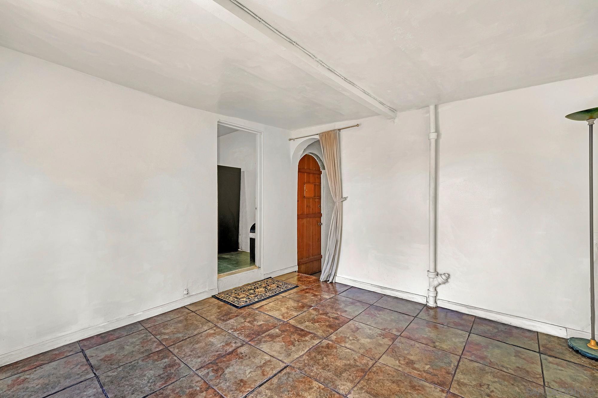 Detail Gallery Image 22 of 25 For 3055  Suncrest, San Diego,  CA 92116 - 3 Beds | 1 Baths