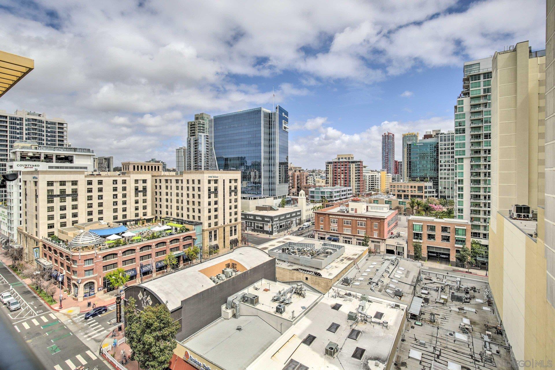 Detail Gallery Image 25 of 33 For 530  K Street  1117, San Diego,  CA 92101 - 1 Beds | 1 Baths