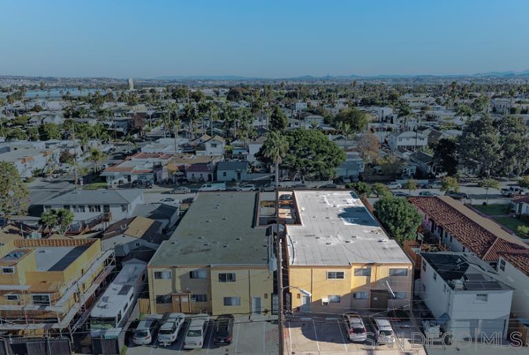 Detail Gallery Image 4 of 4 For 4865  Brighton Avenue, San Diego,  CA 92107 - – Beds | – Baths