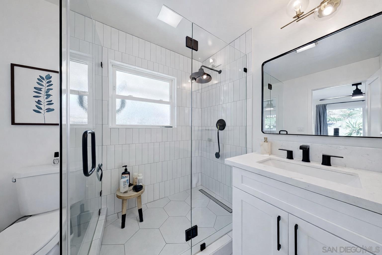 Detail Gallery Image 18 of 26 For 3561  Accomac Ave, San Diego,  CA 92111 - 3 Beds | 2 Baths