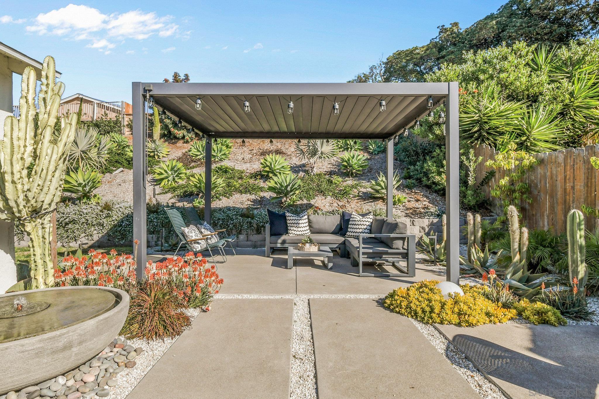 Detail Gallery Image 21 of 26 For 3561  Accomac Ave, San Diego,  CA 92111 - 3 Beds | 2 Baths