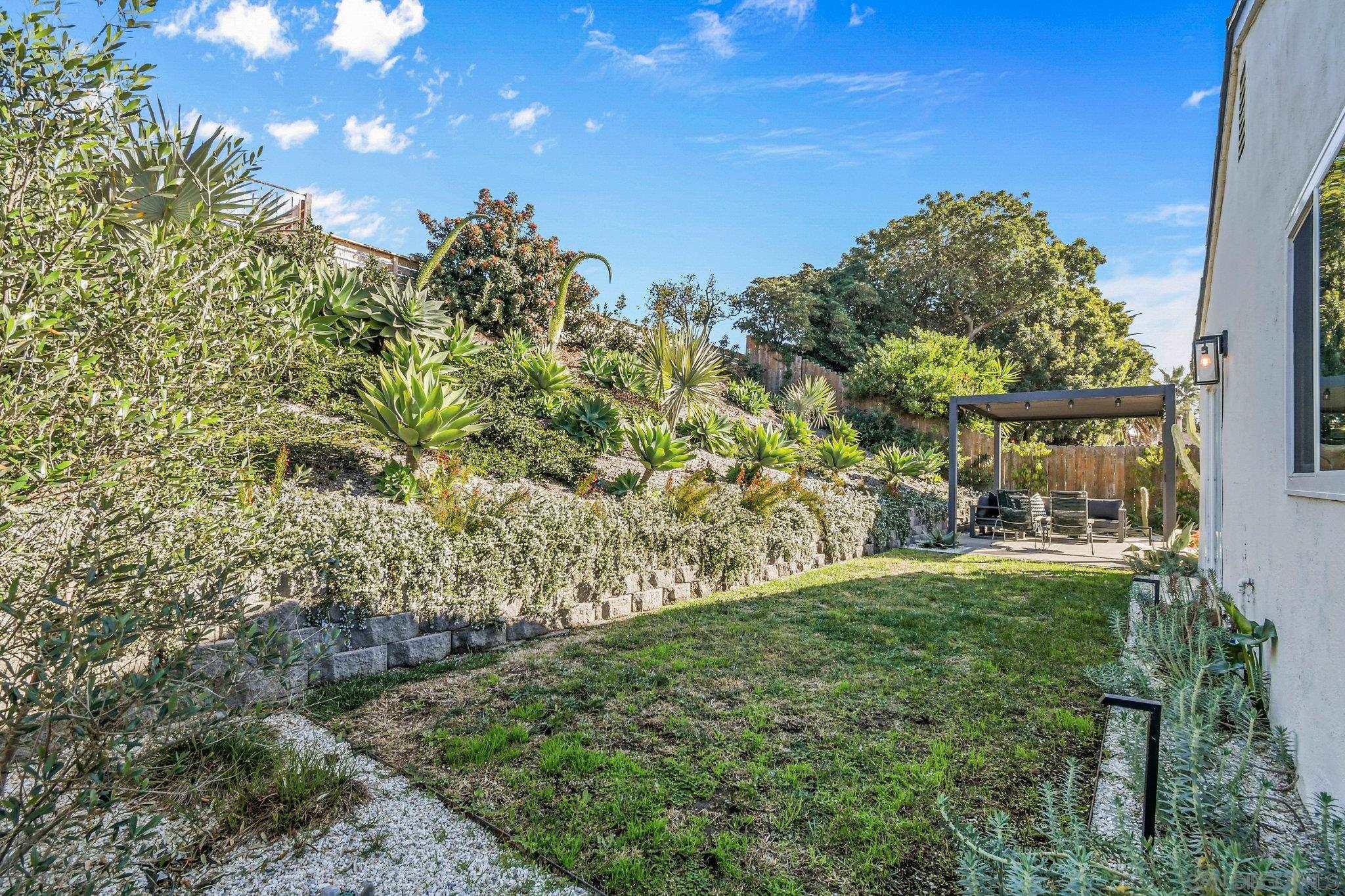 Detail Gallery Image 25 of 26 For 3561  Accomac Ave, San Diego,  CA 92111 - 3 Beds | 2 Baths