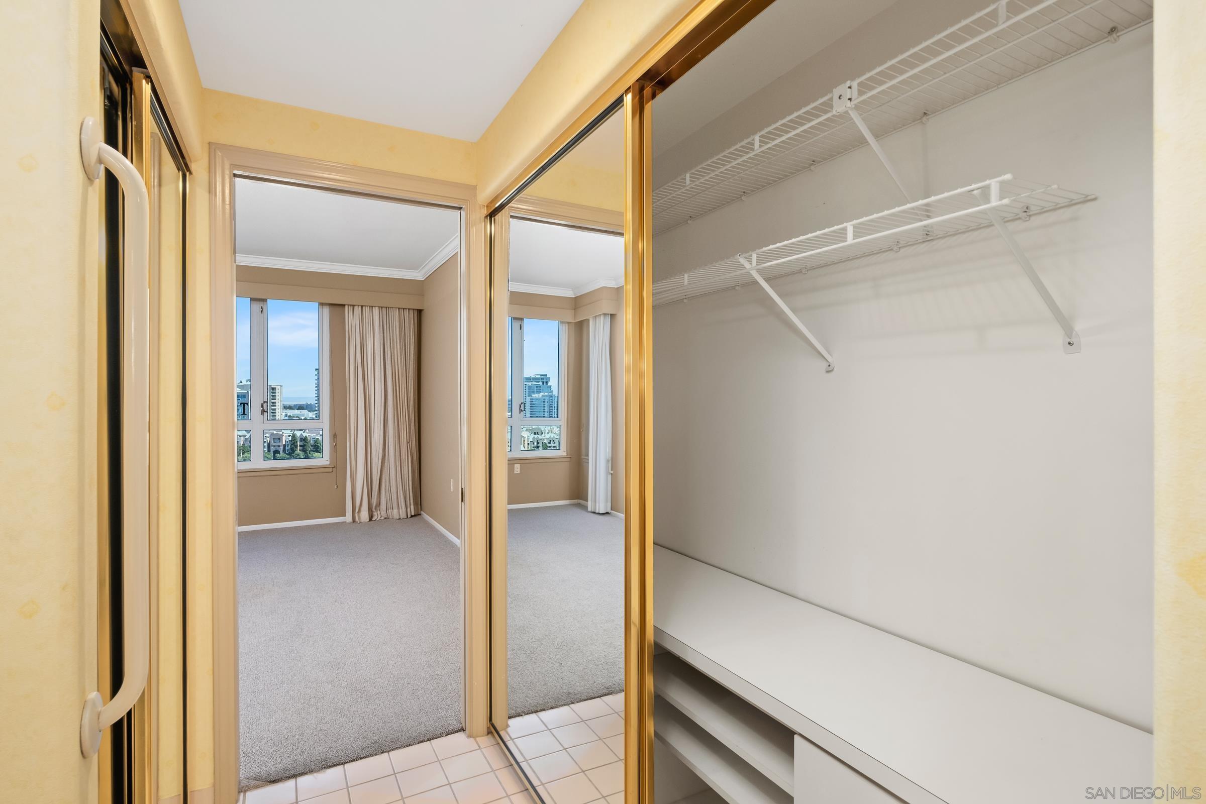 Detail Gallery Image 5 of 20 For 3890  Nobel  #1402,  San Diego,  CA 92122 - 2 Beds | 2 Baths