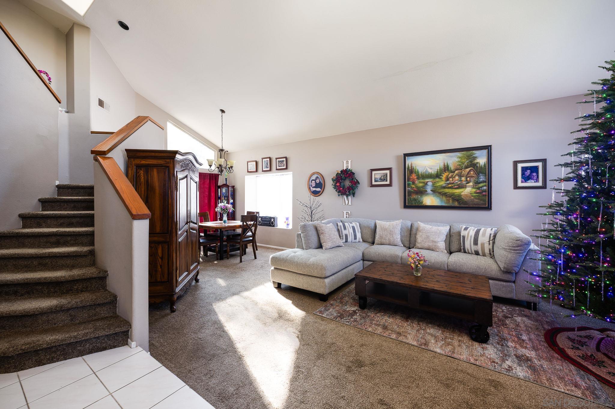 Detail Gallery Image 6 of 45 For 5063  Frazee Rd, Oceanside,  CA 92057 - 4 Beds | 3 Baths