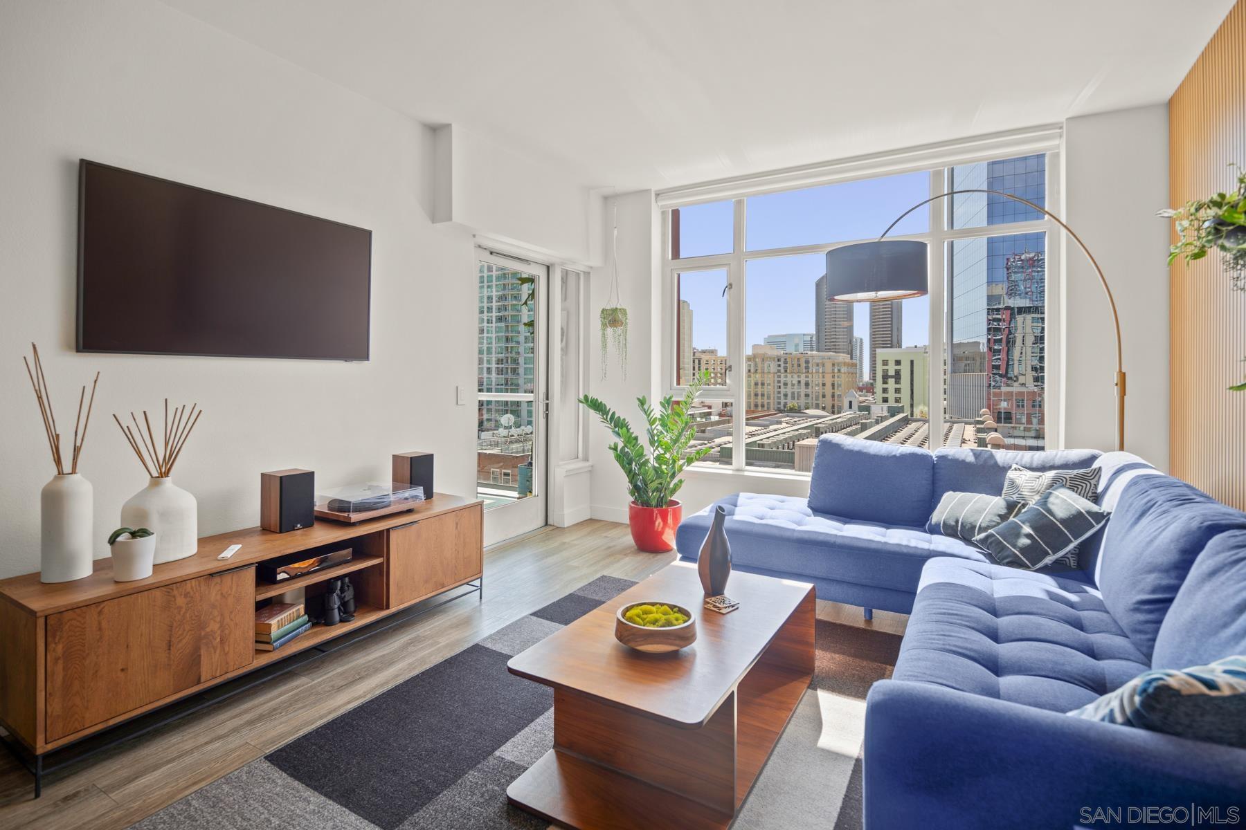 Detail Gallery Image 4 of 35 For 427  9th Ave  #704,  San Diego,  CA 92101 - 1 Beds | 1 Baths