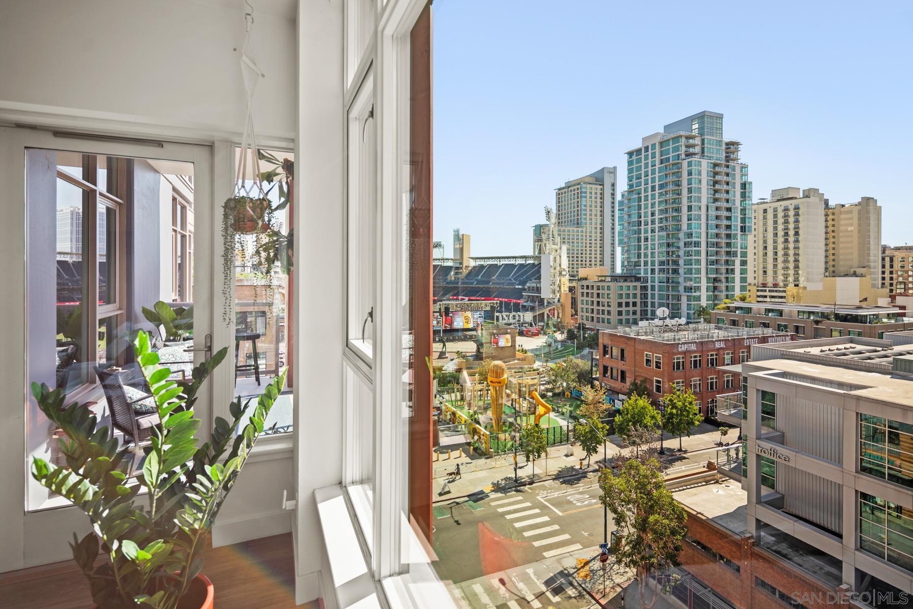 Detail Gallery Image 5 of 35 For 427  9th Ave  #704,  San Diego,  CA 92101 - 1 Beds | 1 Baths