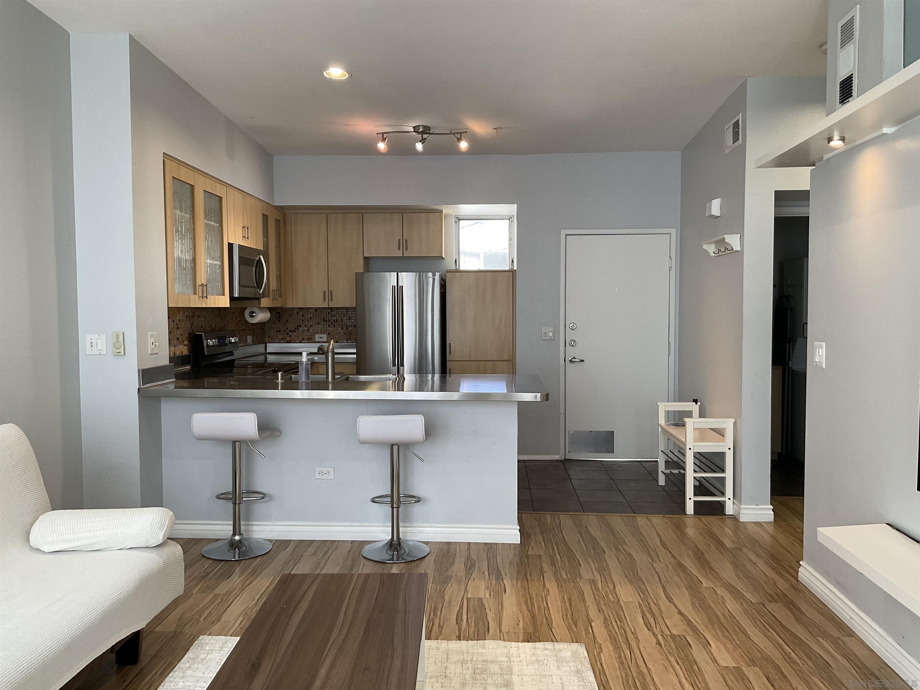 Detail Gallery Image 2 of 35 For 101  Market St.  437, San Diego,  CA 92101 - 1 Beds | 1 Baths