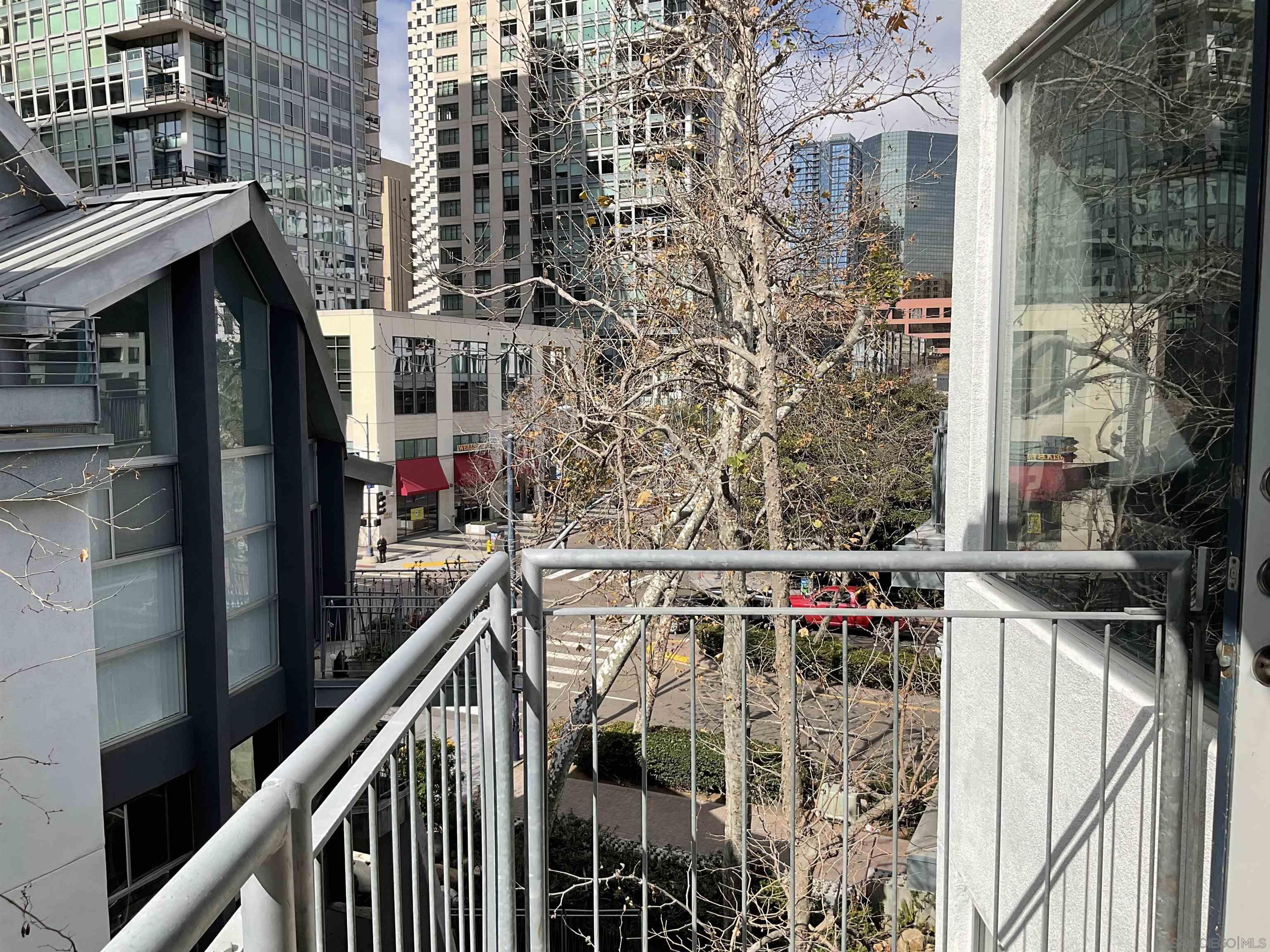 Detail Gallery Image 19 of 35 For 101  Market St.  437, San Diego,  CA 92101 - 1 Beds | 1 Baths