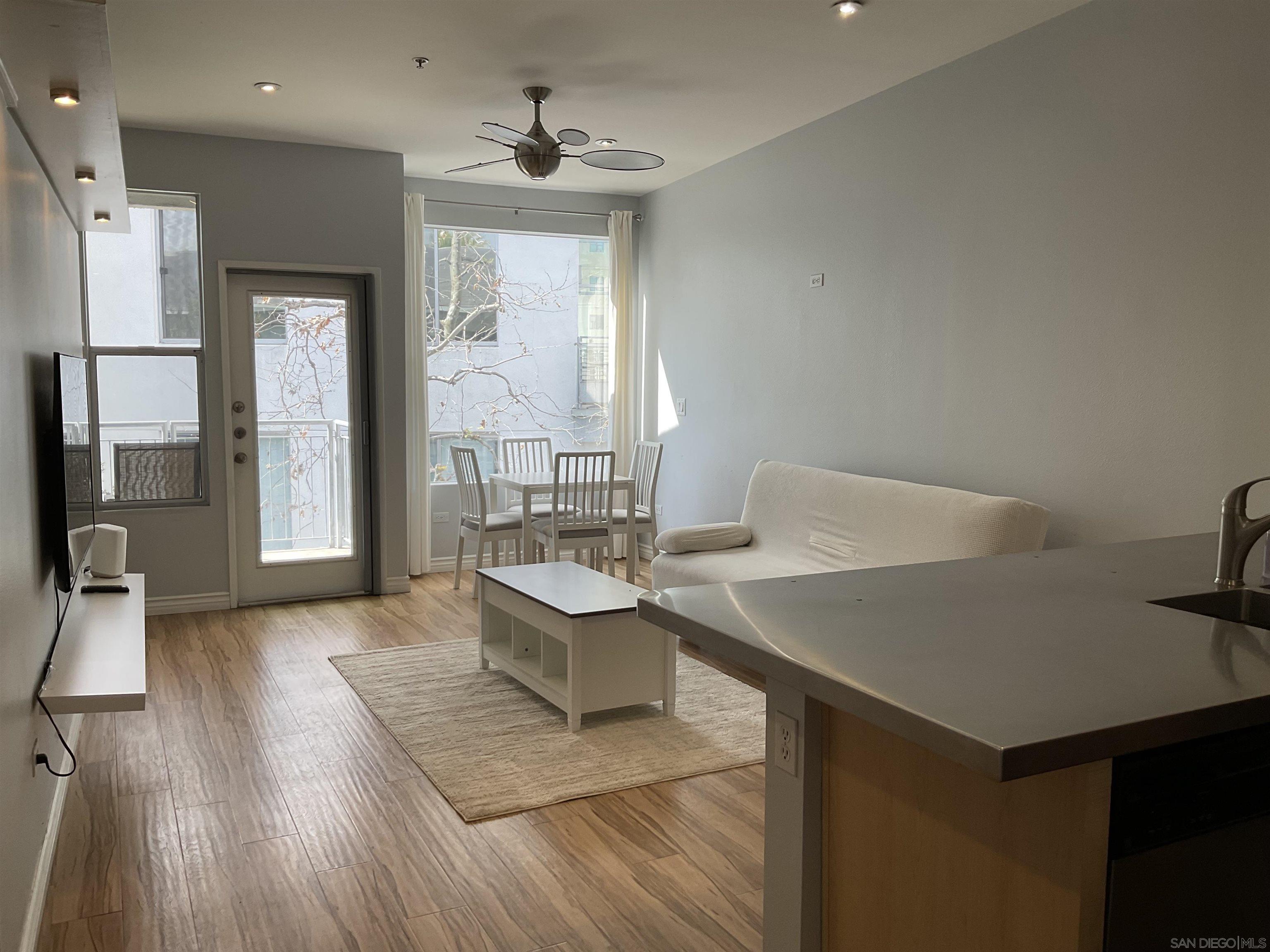 Detail Gallery Image 3 of 35 For 101  Market St.  437, San Diego,  CA 92101 - 1 Beds | 1 Baths