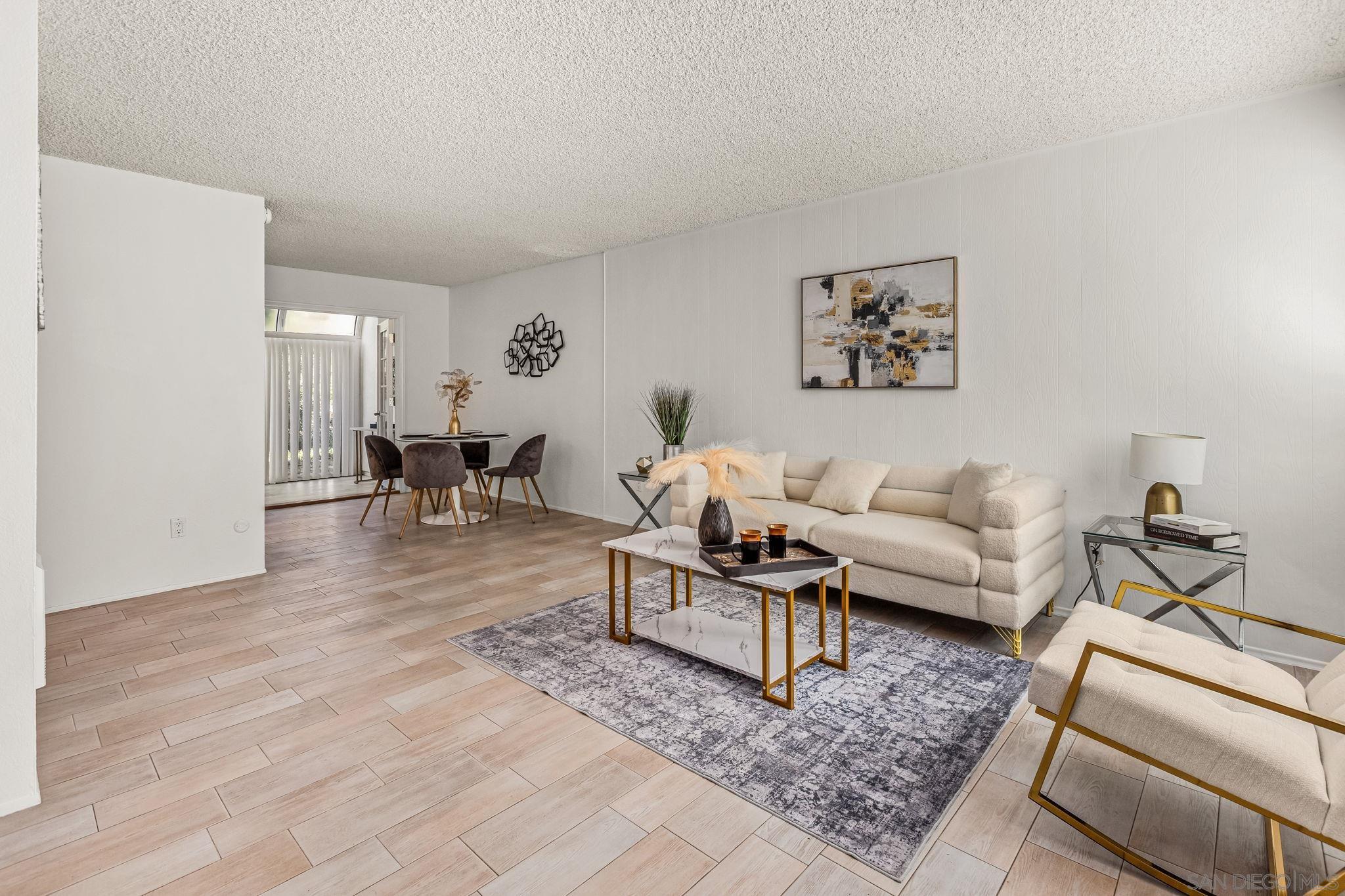 Detail Gallery Image 10 of 26 For 7779  Camino Glorita, San Diego,  CA 92122 - 3 Beds | 1/1 Baths