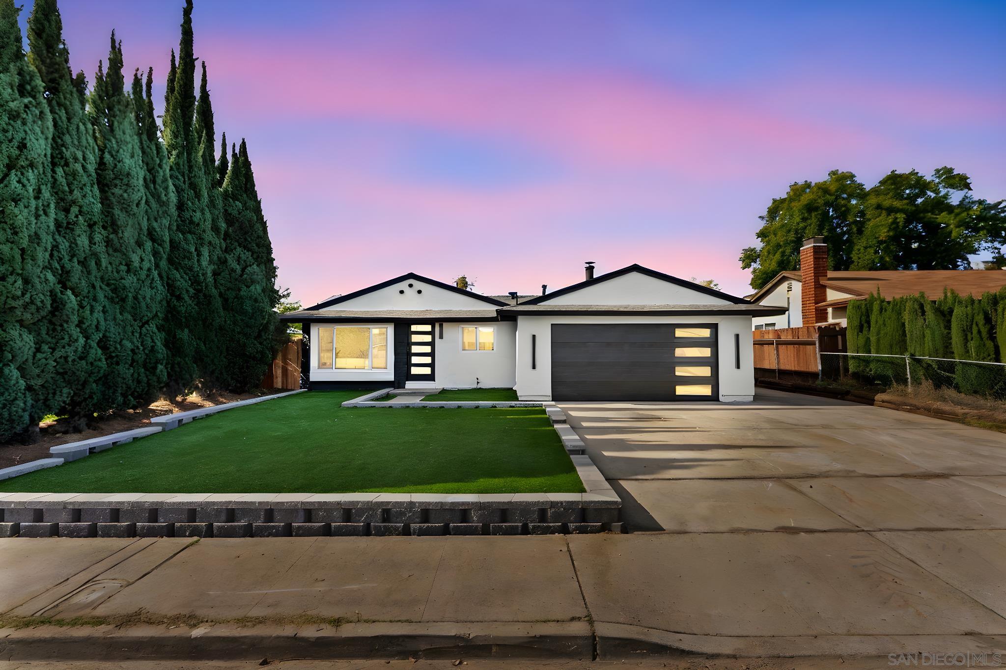 Front Image Thumbnail for SD250045878