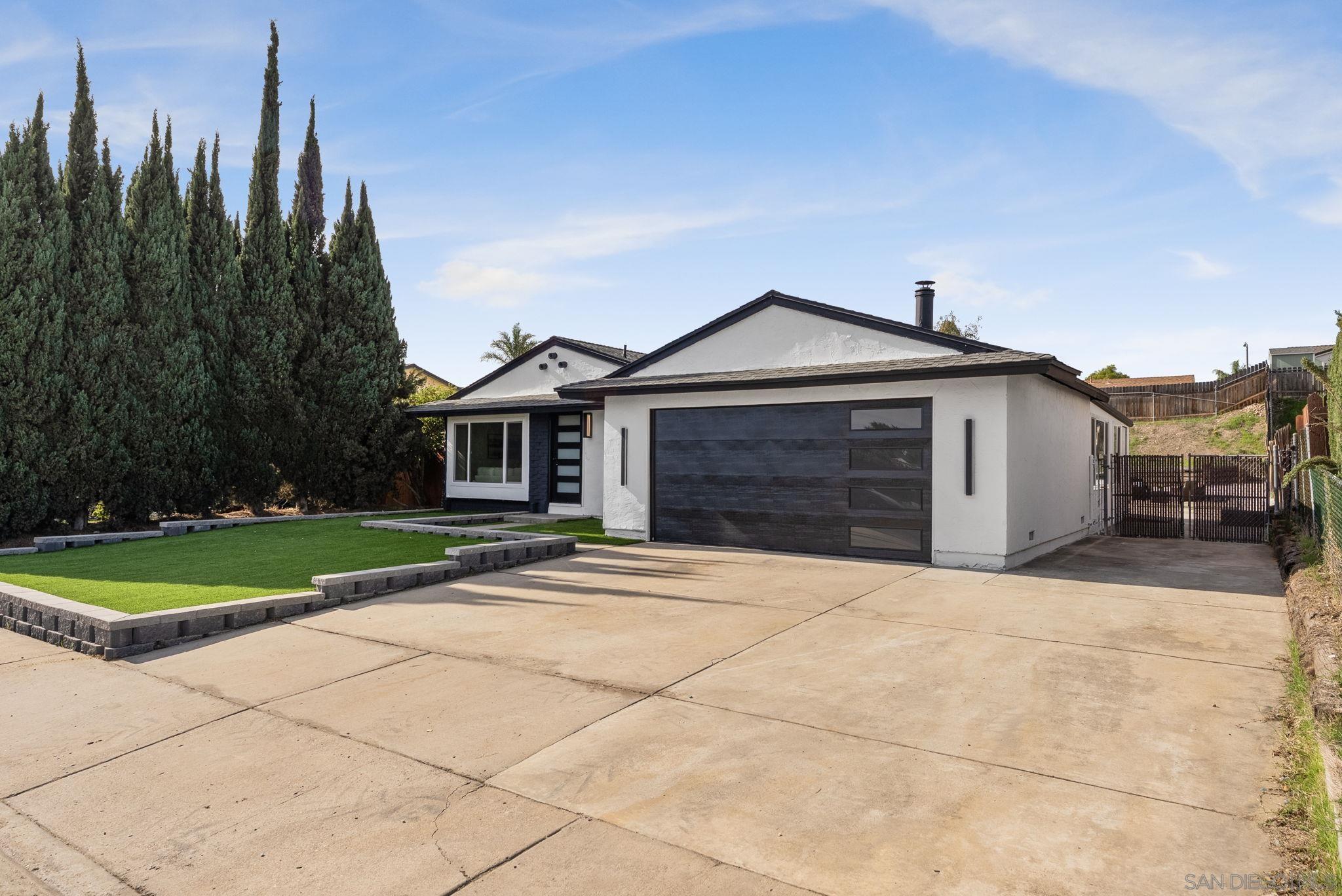 Detail Gallery Image 6 of 32 For 10134  Woodrose, Santee,  CA 92071 - 3 Beds | 2 Baths