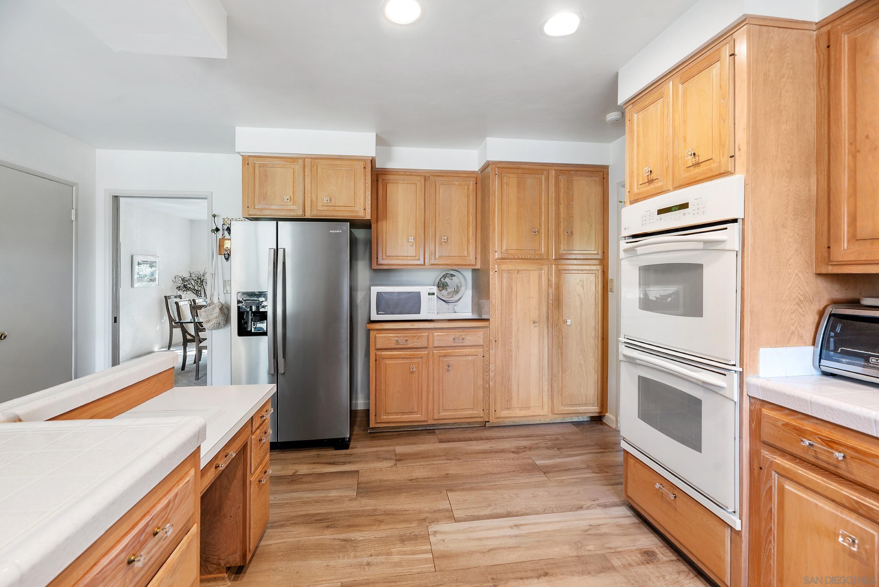 Detail Gallery Image 19 of 66 For 13003  Corte Susana, Poway,  CA 92064 - 4 Beds | 2/1 Baths