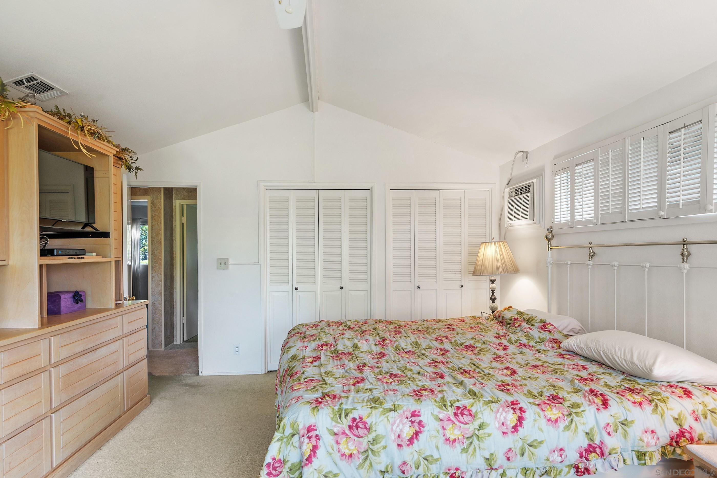 Detail Gallery Image 38 of 66 For 13003  Corte Susana, Poway,  CA 92064 - 4 Beds | 2/1 Baths