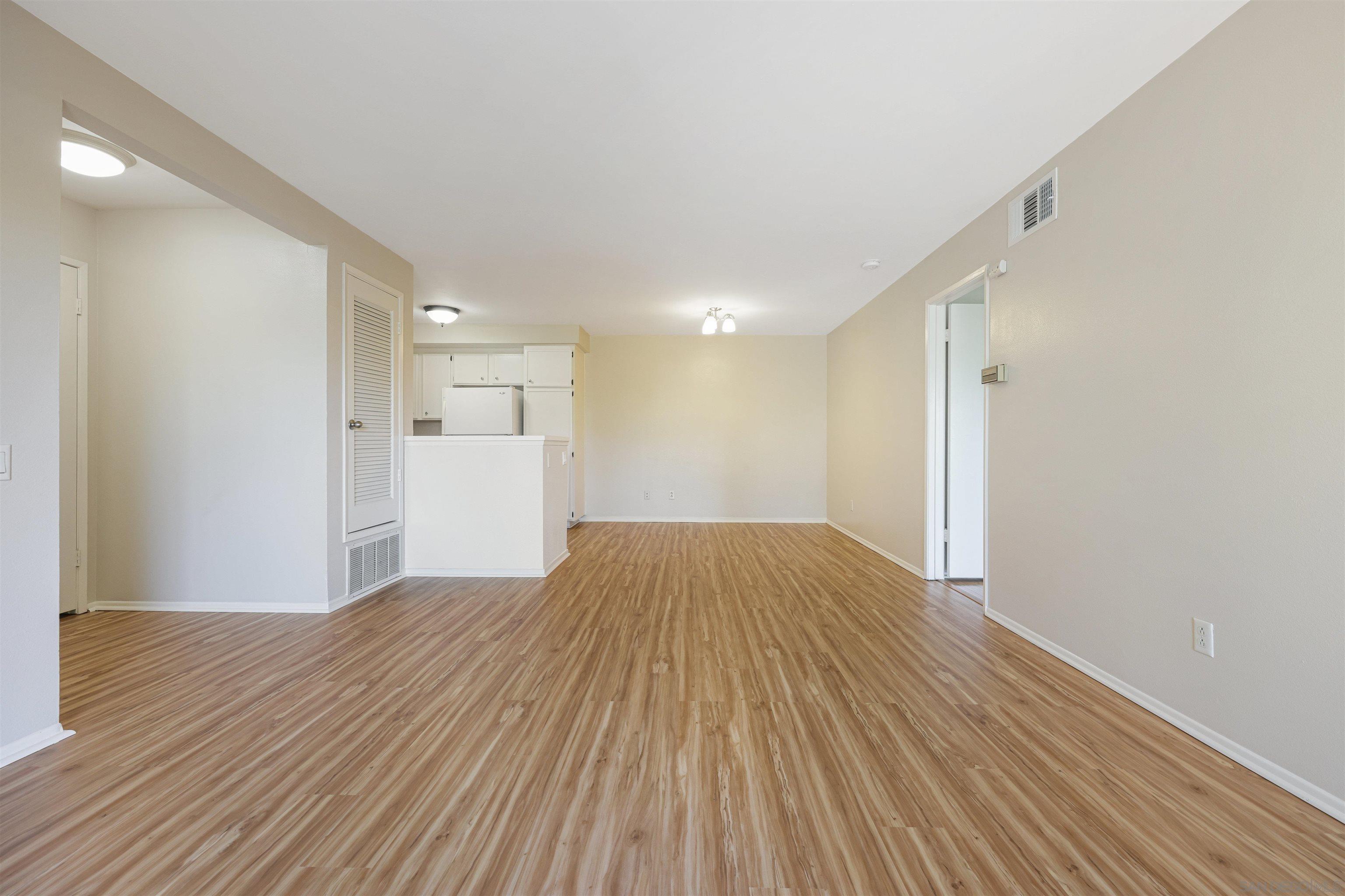 Detail Gallery Image 17 of 37 For 12283  Carmel Vista Rd  122, San Diego,  CA 92130 - 1 Beds | 1 Baths