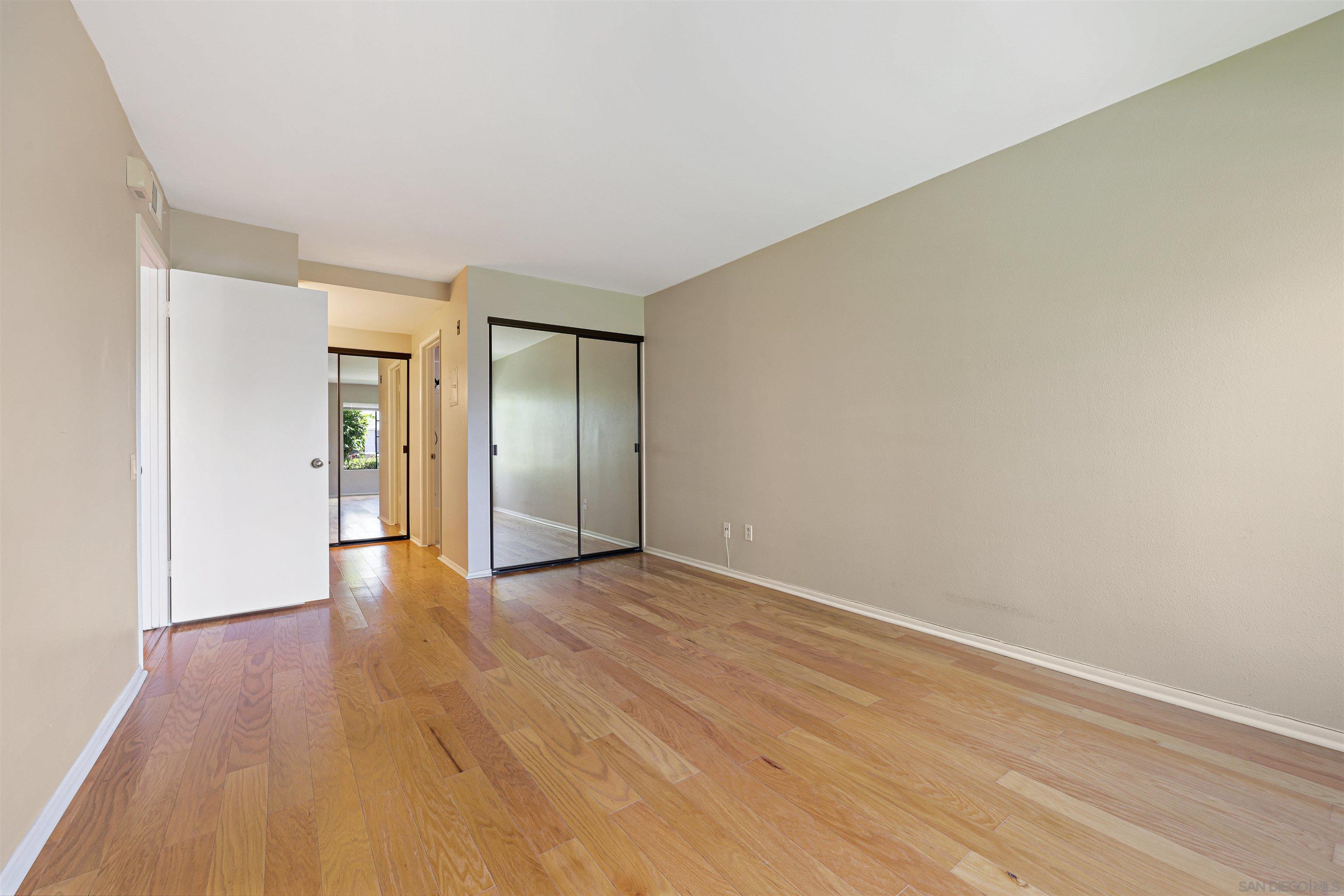 Detail Gallery Image 10 of 37 For 12283  Carmel Vista Rd  122, San Diego,  CA 92130 - 1 Beds | 1 Baths