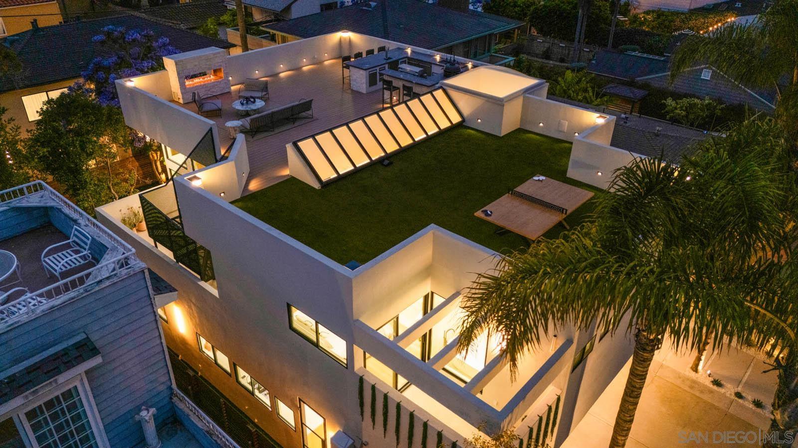 Detail Gallery Image 8 of 75 For 7376  Fay Ave, La Jolla,  CA 92037 - 8 Beds | 5 Baths