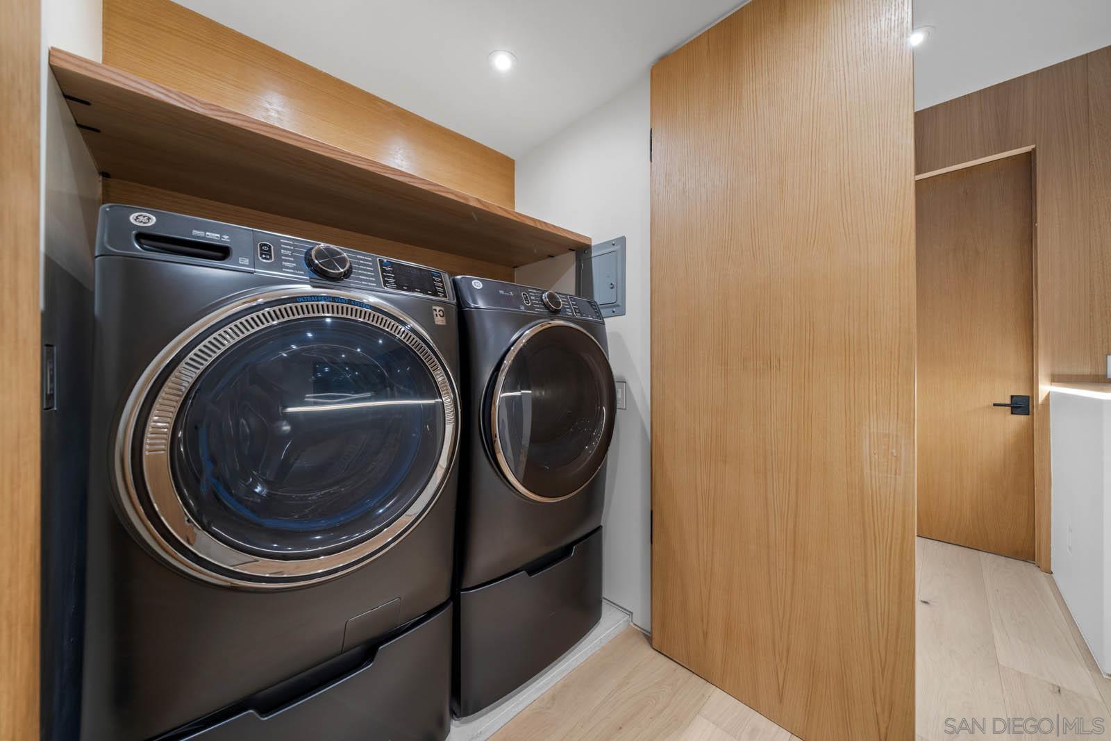 Detail Gallery Image 39 of 75 For 7372-76  Fay Ave, La Jolla,  CA 92037 - – Beds | – Baths