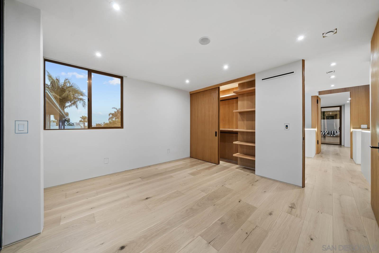 Detail Gallery Image 43 of 75 For 7372-76  Fay Ave, La Jolla,  CA 92037 - – Beds | – Baths