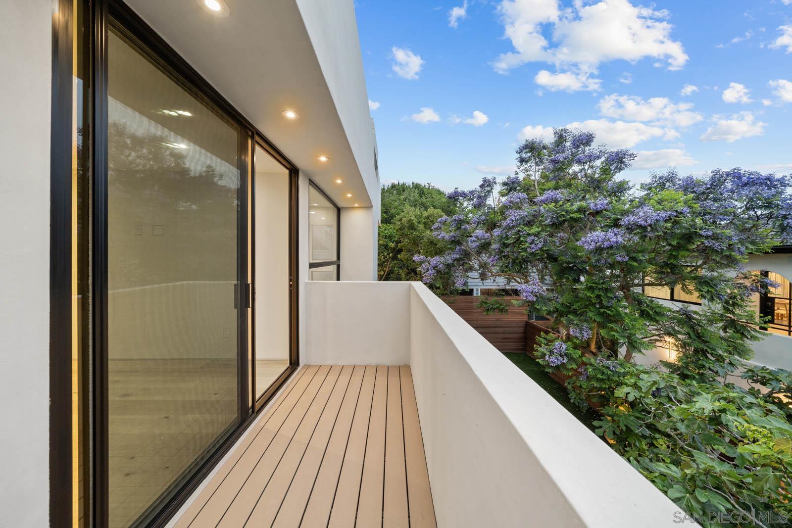 Detail Gallery Image 44 of 75 For 7372-76  Fay Ave, La Jolla,  CA 92037 - – Beds | – Baths