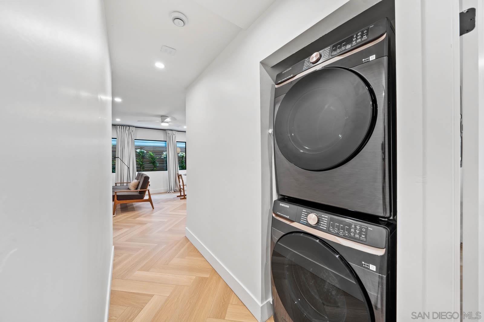 Detail Gallery Image 59 of 75 For 7372-76  Fay Ave, La Jolla,  CA 92037 - – Beds | – Baths