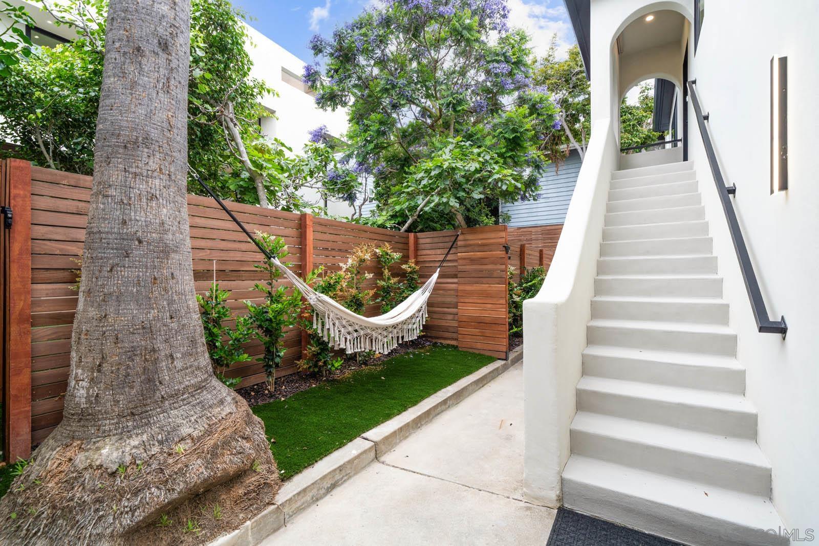 Detail Gallery Image 62 of 75 For 7372-76  Fay Ave, La Jolla,  CA 92037 - – Beds | – Baths