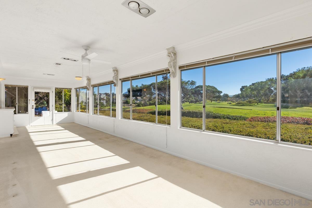 Detail Gallery Image 14 of 33 For 12039  Caminito Cadena, San Diego,  CA 92128 - 2 Beds | 2 Baths