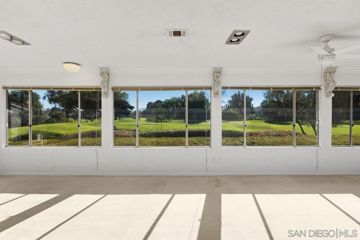 Detail Gallery Image 15 of 33 For 12039  Caminito Cadena, San Diego,  CA 92128 - 2 Beds | 2 Baths