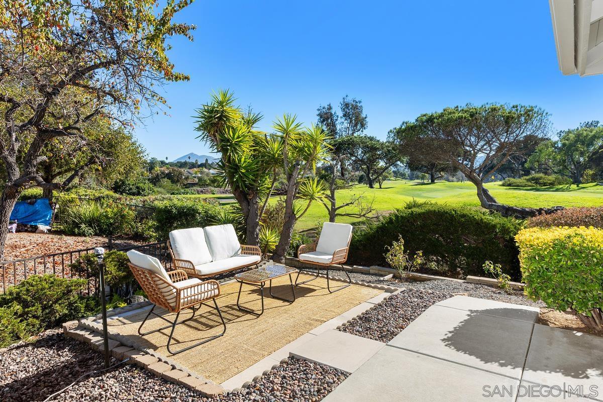 Detail Gallery Image 18 of 33 For 12039  Caminito Cadena, San Diego,  CA 92128 - 2 Beds | 2 Baths