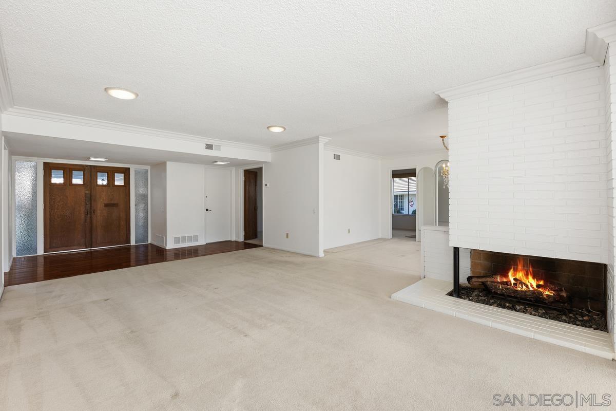 Detail Gallery Image 6 of 33 For 12039  Caminito Cadena, San Diego,  CA 92128 - 2 Beds | 2 Baths